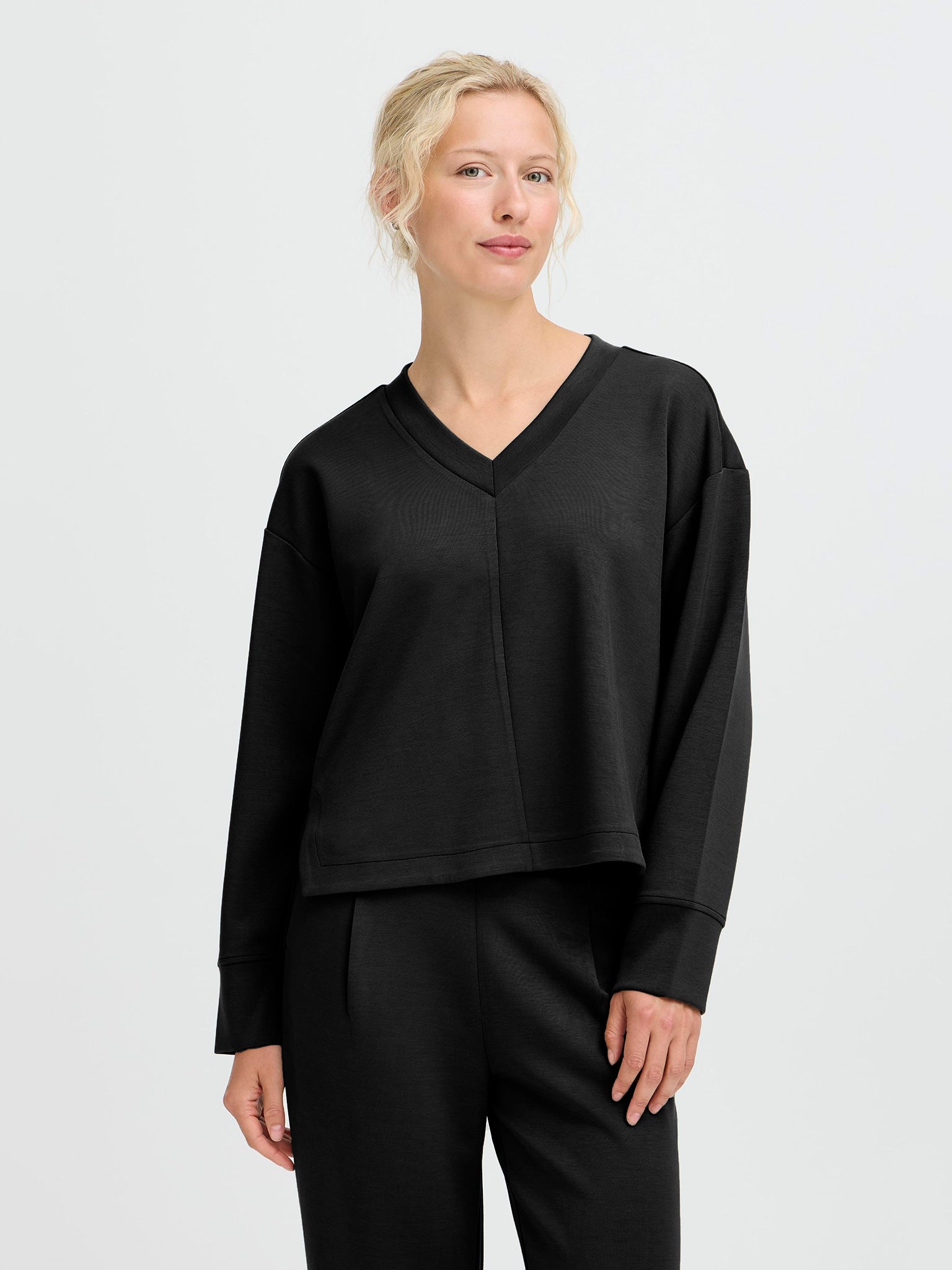 Γυναικεία μπλούζα κοντή BYPUSTI VNECK CROPPED BLOUSE 20818056 | 20818056