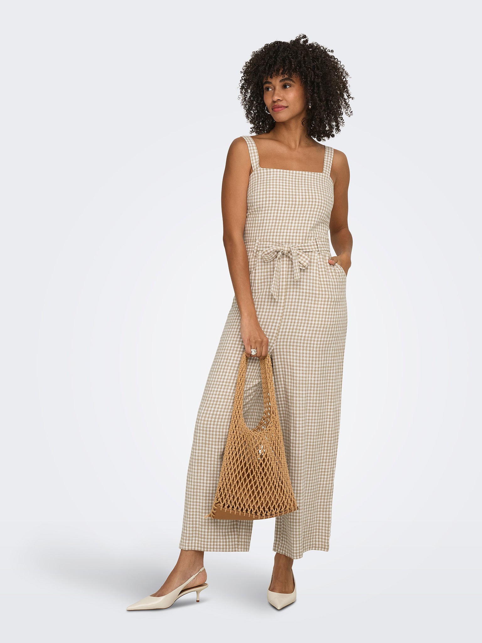 Γυναικεία ολόσωμη φόρμα καρό ONLSIESTA LINEN BL BELT JUMPSUIT 15370393 | 15370393