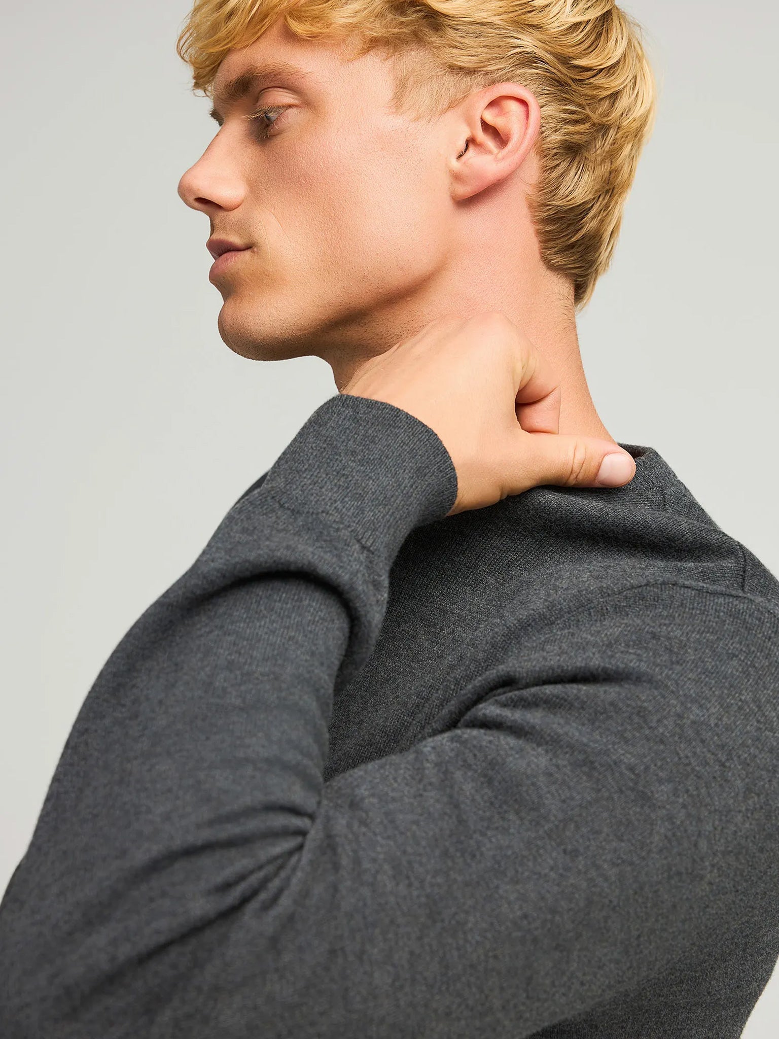 Ανδρική μπλούζα πλεκτή μελανζέ FBM012-001-09 | FBM012-001-09