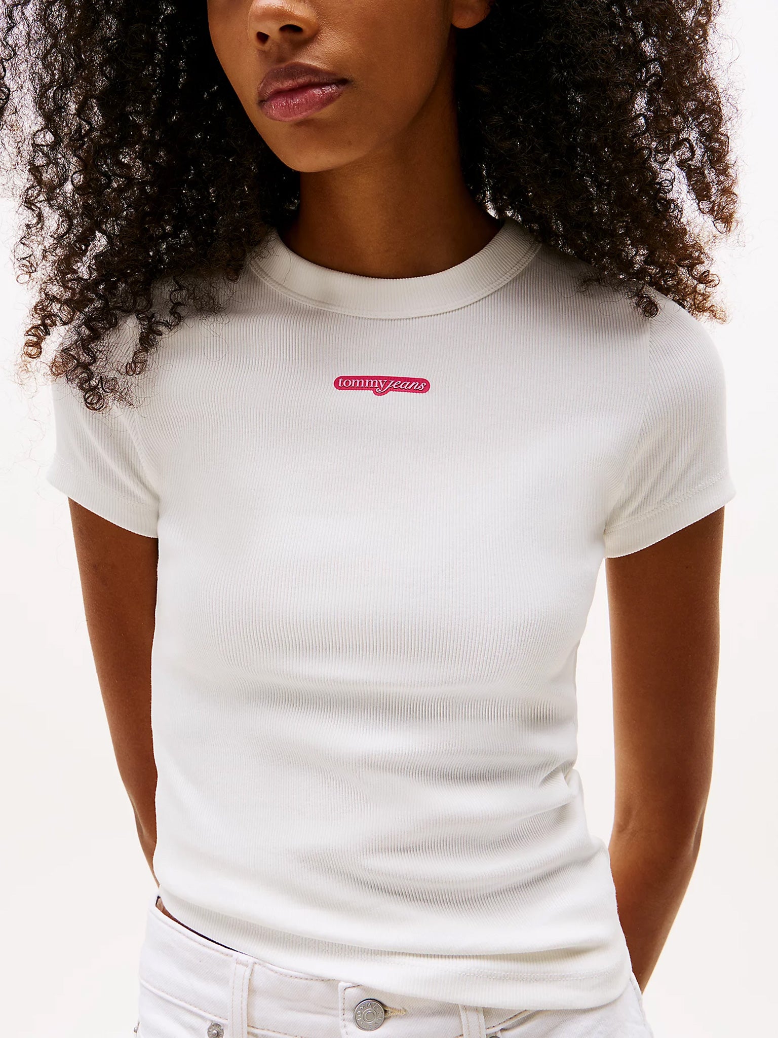 Γυναικείο t-shirt ριπ TJW SLIM SCRIPT LABEL SS TEE EXT DW0DW21402YBL | DW0DW21402YBL