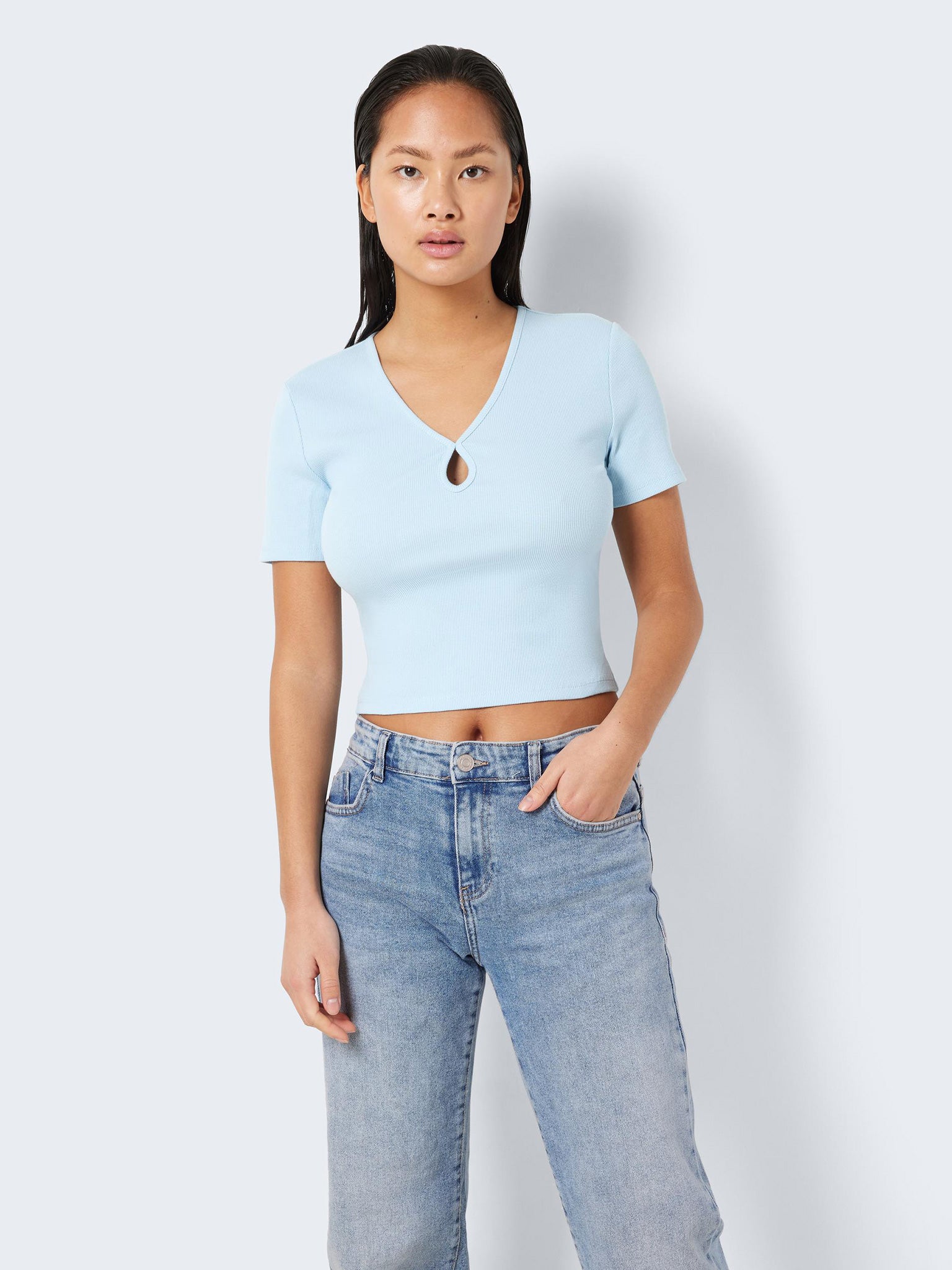 Γυναικεία μπλούζα NMMAYA S/S O-NECK CUTOUT TOP NOOS 27024165 | 27024165
