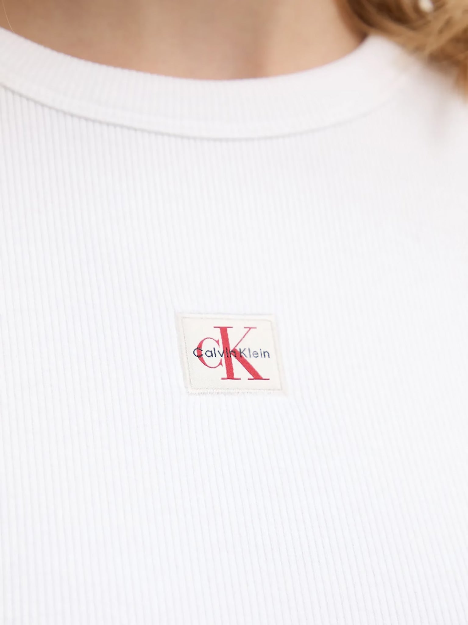 Γυναικεία μπλούζα ριπ LS WOVEN LABEL 2X2 RIB CREW TOP LV047E205GYAA | LV047E205GYAA