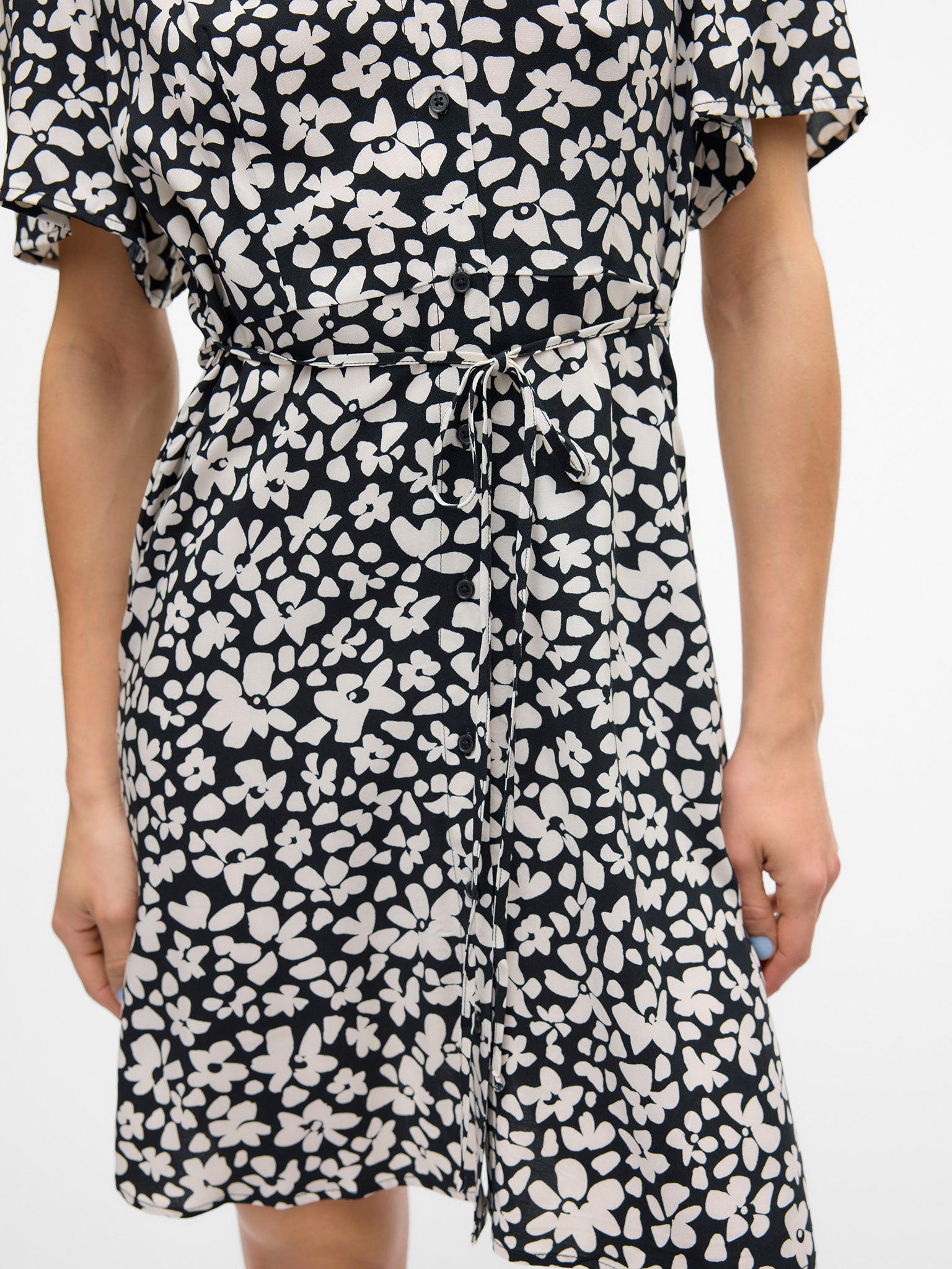 Γυναικείο φόρεμα φλοράλ VMALBA SS SHORT DRESS WVN NOOS 10292845 | 10292845