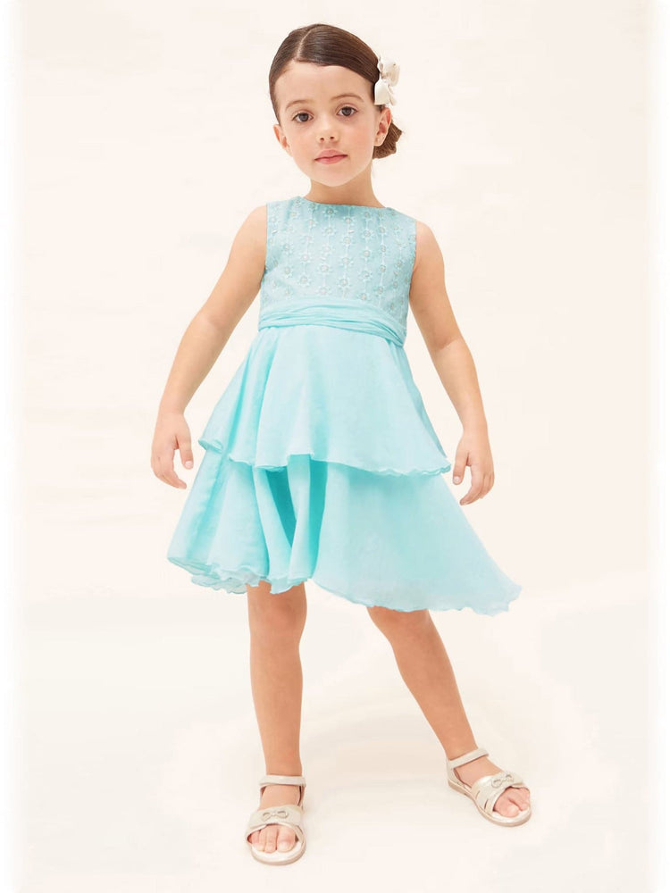 Παιδικό φόρεμα με φούστα με βολάν και κέντημα | 23-03912-074