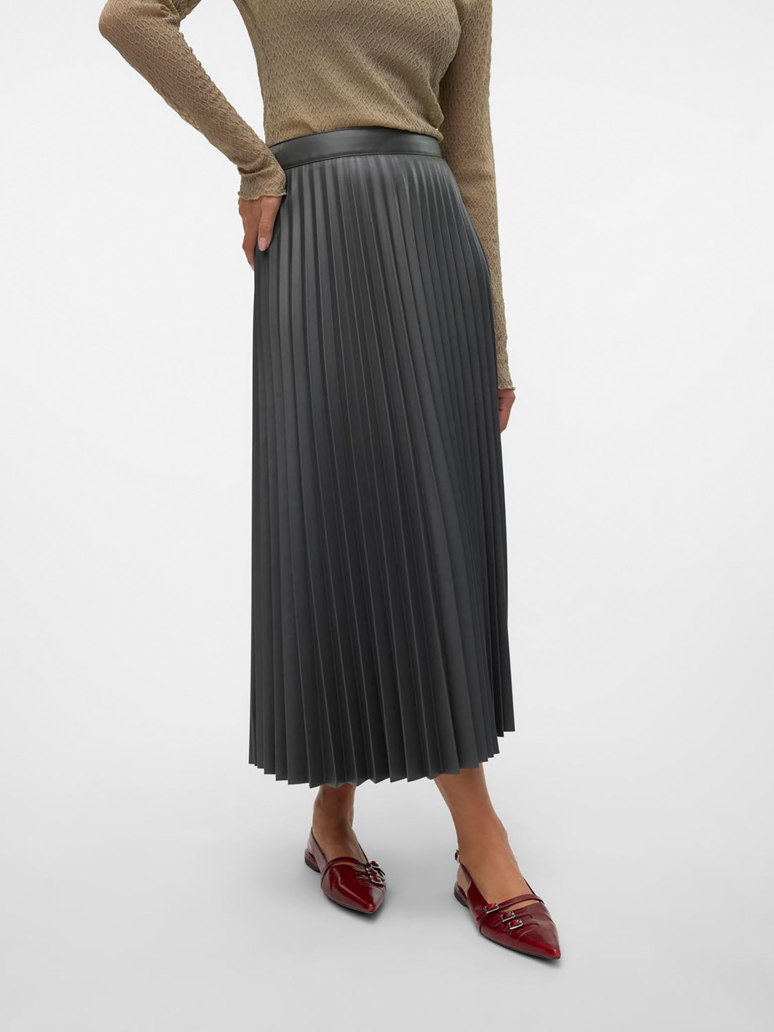 Γυναικεία φούστα πλισέ VMBELLAHOLLY HW 7-8COATED SKIRT 10319036 | 10319036