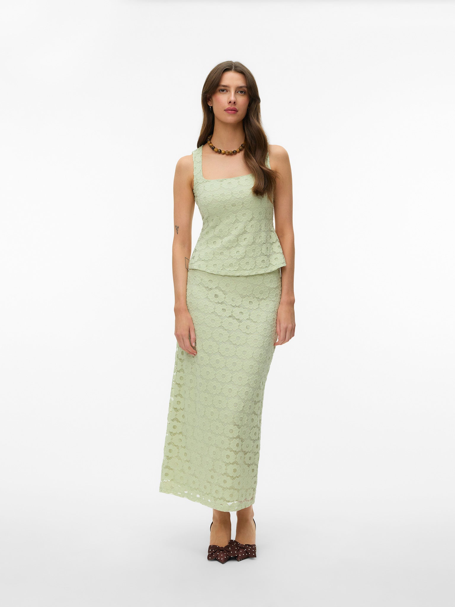 Γυναικεία μπλούζα με δαντέλα VMJANELLE SL SQUARE NECK TOP 10344443 | 10344443