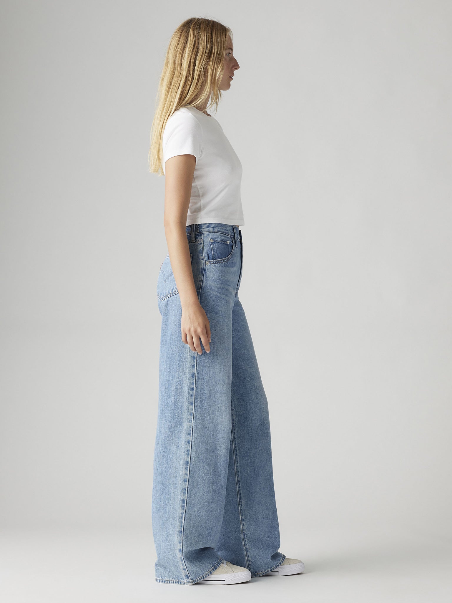 Γυναικείο παντελόνι τζιν | 001UP0000