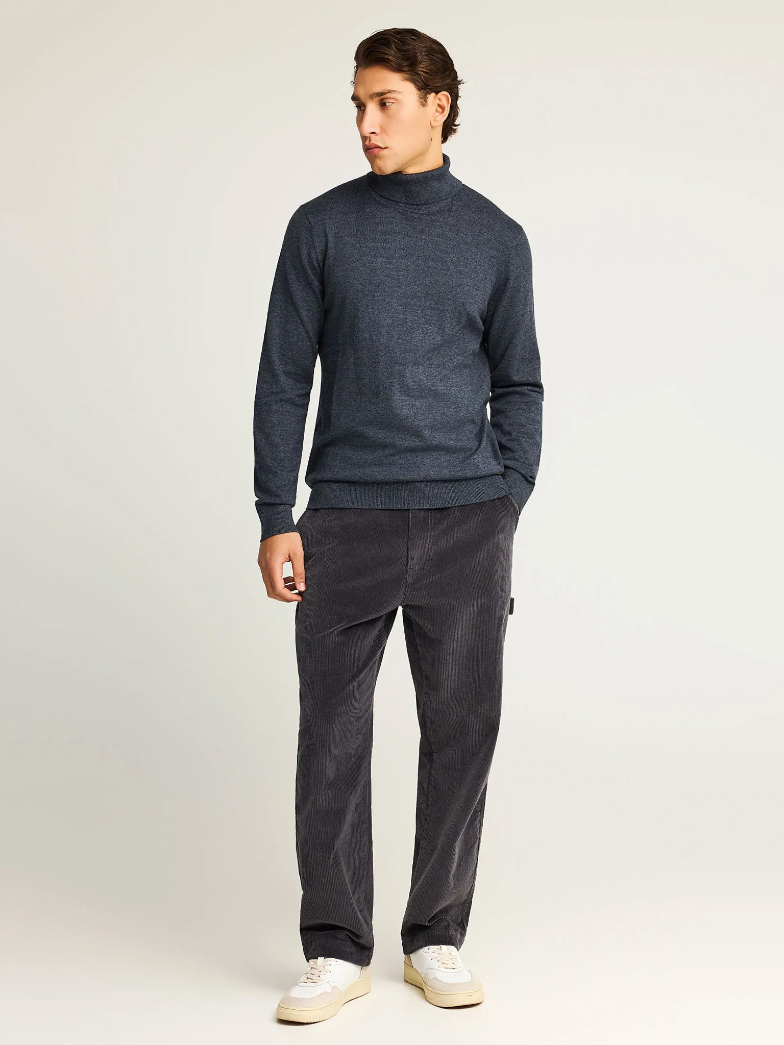 Ανδρική μπλούζα ζιβάγκο FBM012-005-09 | FBM012-005-09