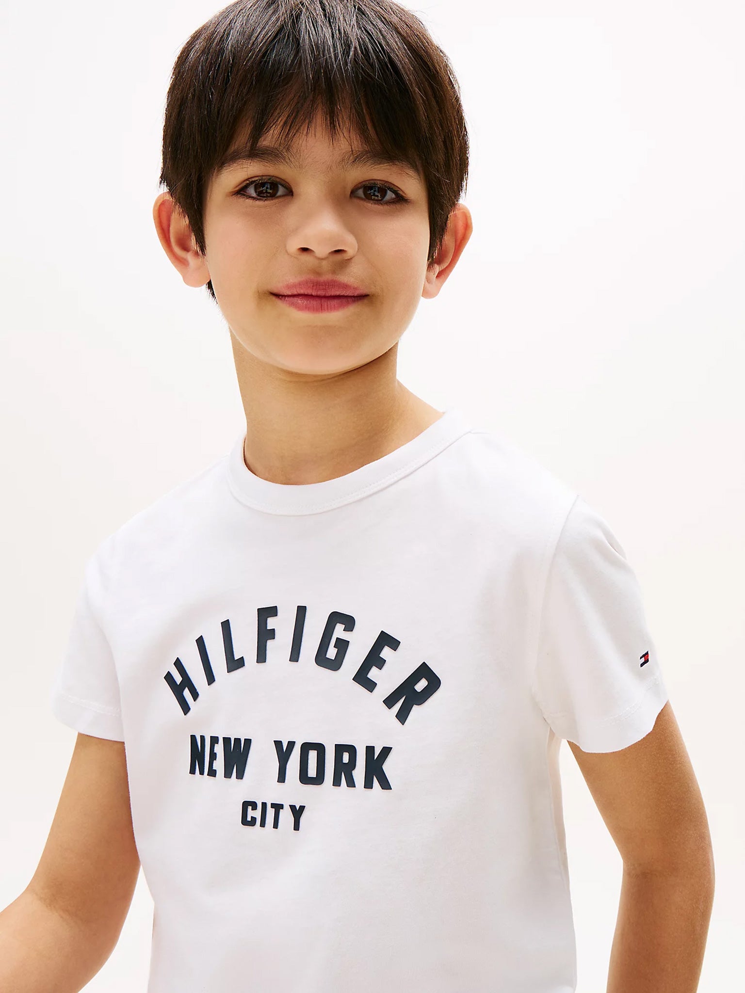Παιδική μπλούζα μακό CURVED HILFIGER GRAPHIC TEE SS KB0KB09800YBR | KB0KB09800YBR