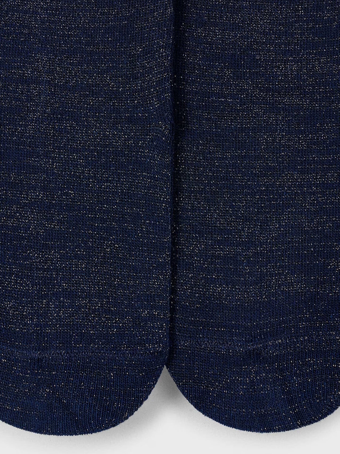 10255749-413_2.jpg