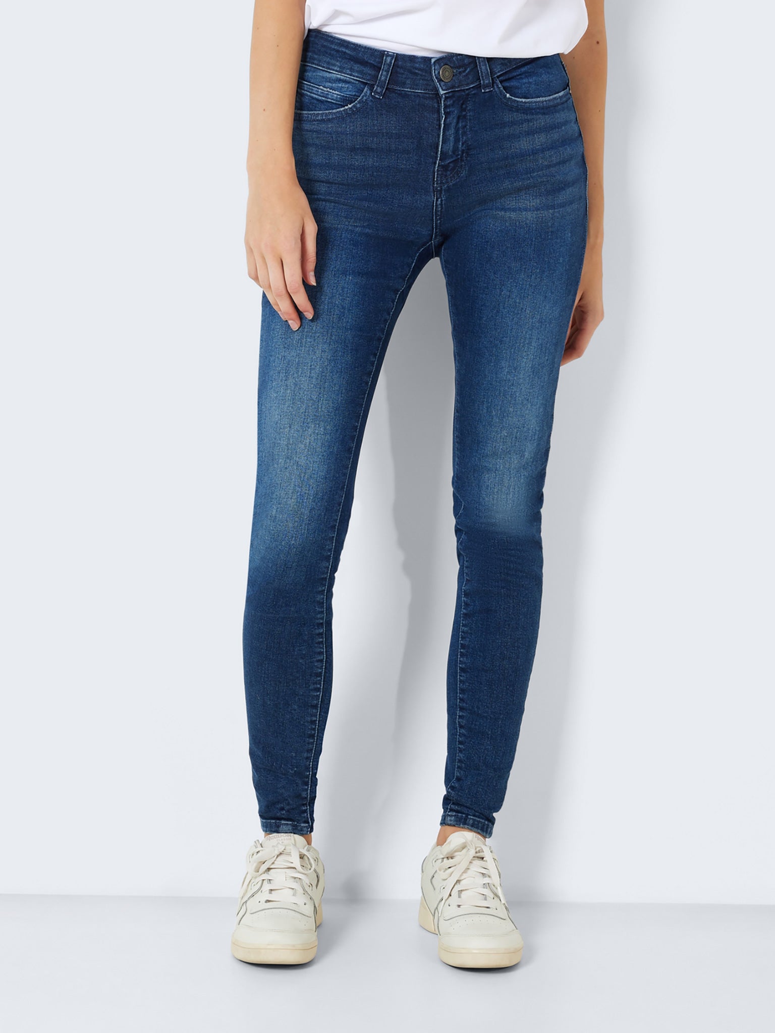 Γυναικείο παντελόνι τζιν NMLUCY NW SKINNY JEANS AZ115DB NOOS 27012755 | 27012755