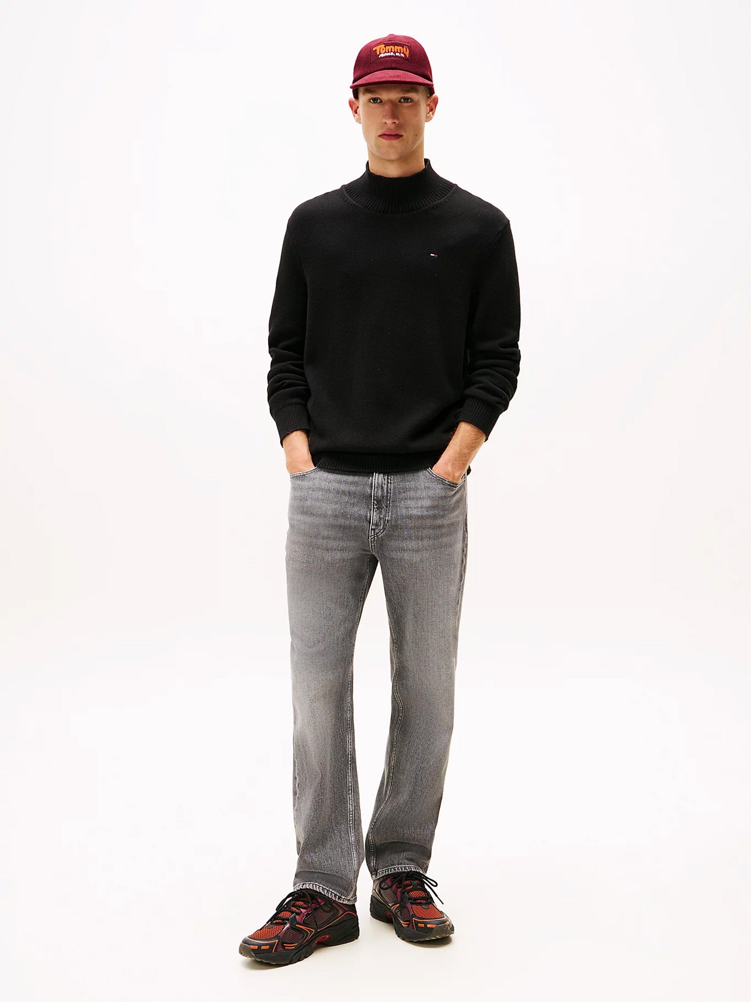 Ανδρική μπλούζα πλεκτή TJM SLIM ESS ROLL NCK SWEAT DM0DM22096BDS | DM0DM22096BDS