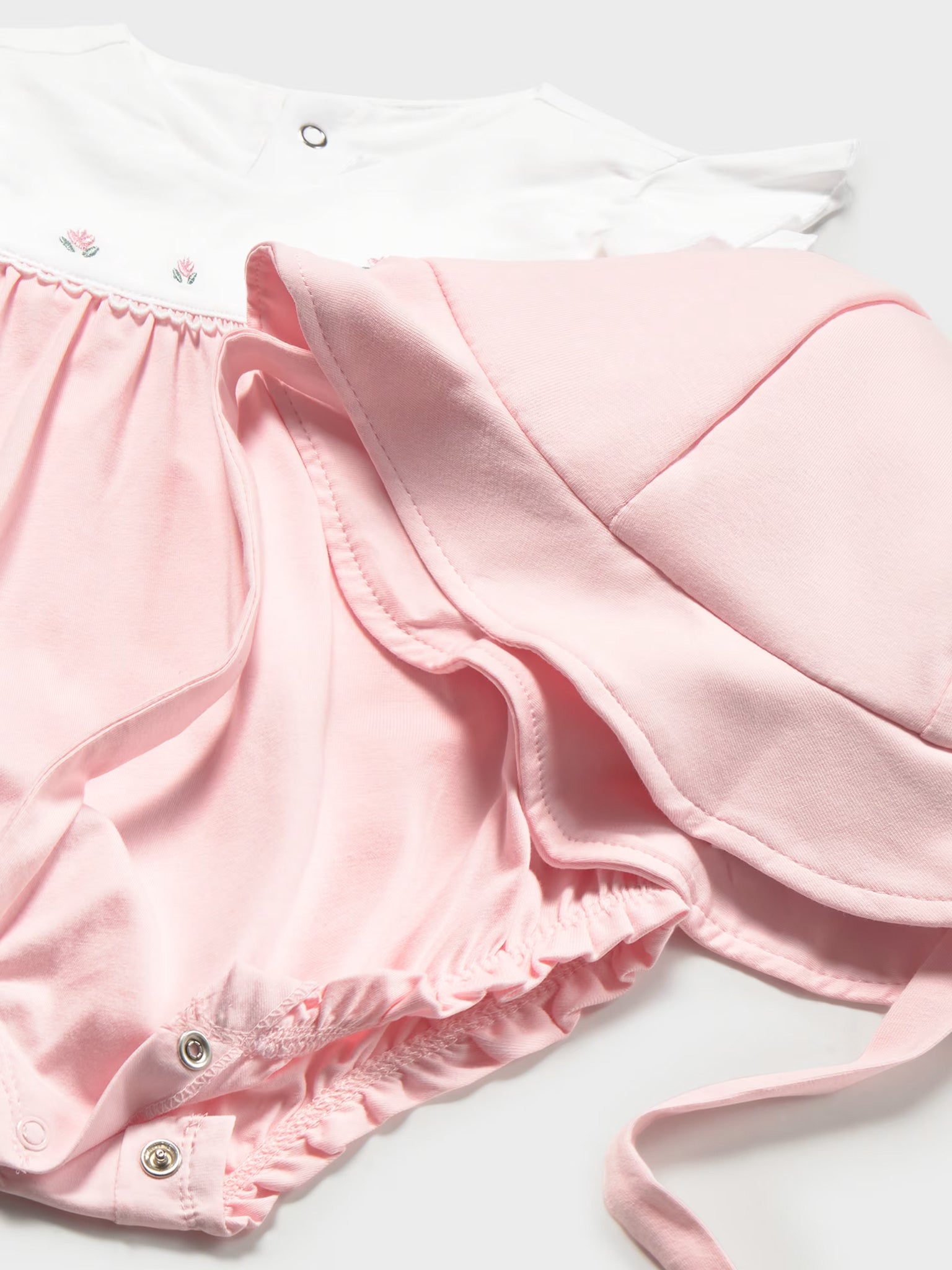 Βρεφικό φορμάκι με καπέλο | 26-01602-063