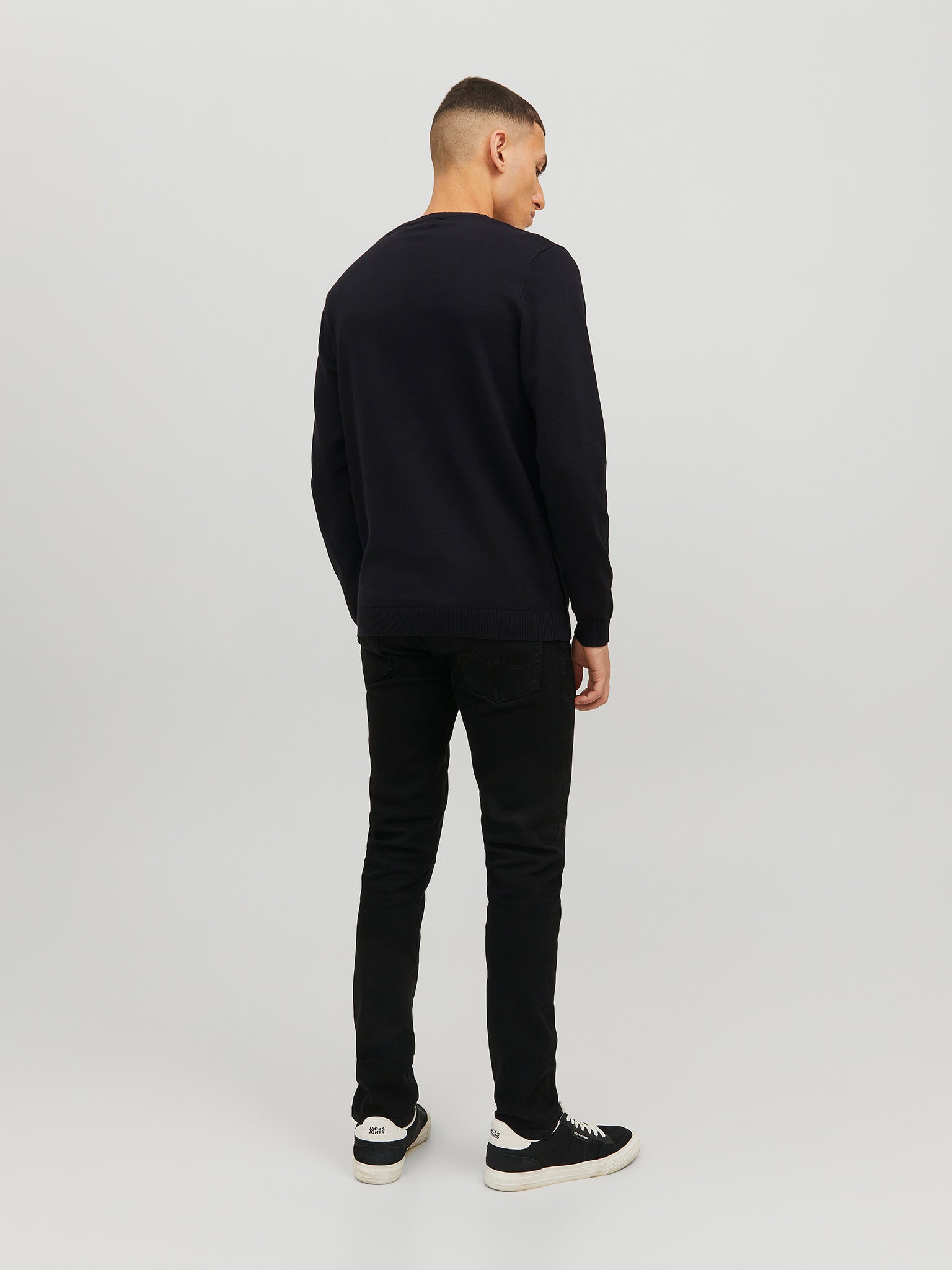 Ανδρική μπλούζα JJEBASIC KNIT CREW NECK NOOS 12137190 | 12137190