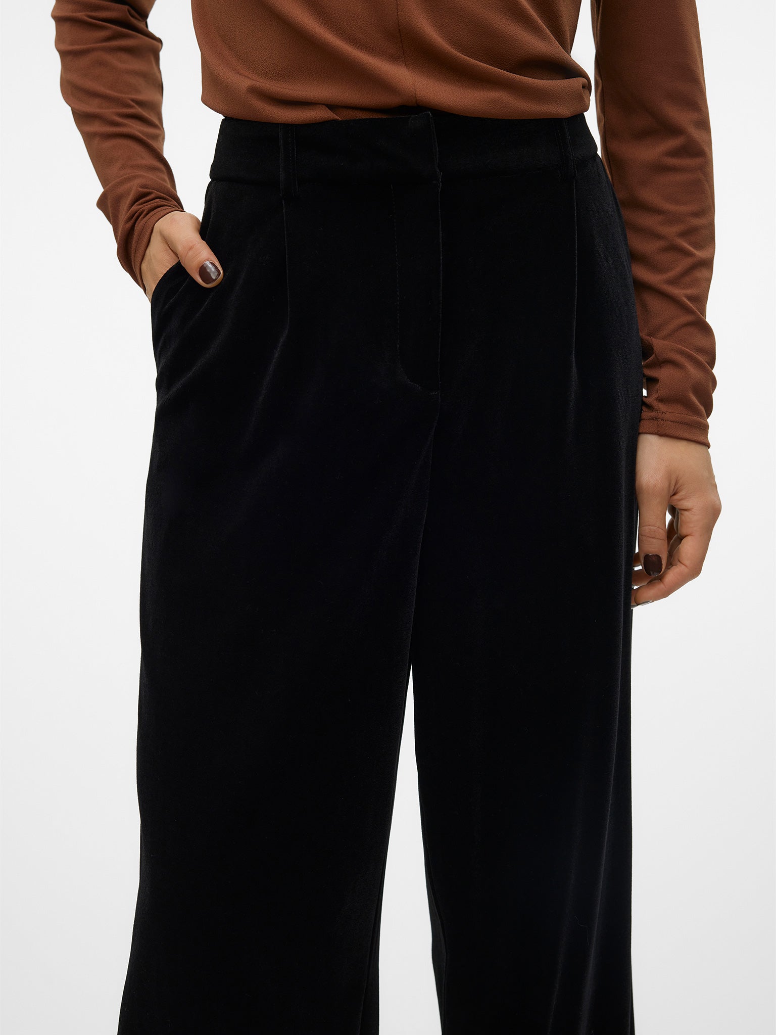 Γυναικείο παντελόνι βελούδινο VMALLISON MW WIDE VELVET PANT 10321446 | 10321446