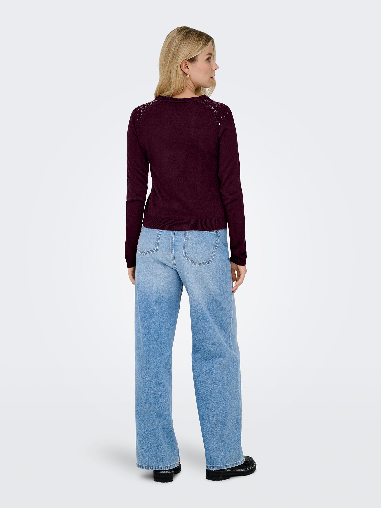 Γυναικεία μπλούζα ONLSTARRY LS SEQUIN O-NECK KNT 15359242 | 15359242