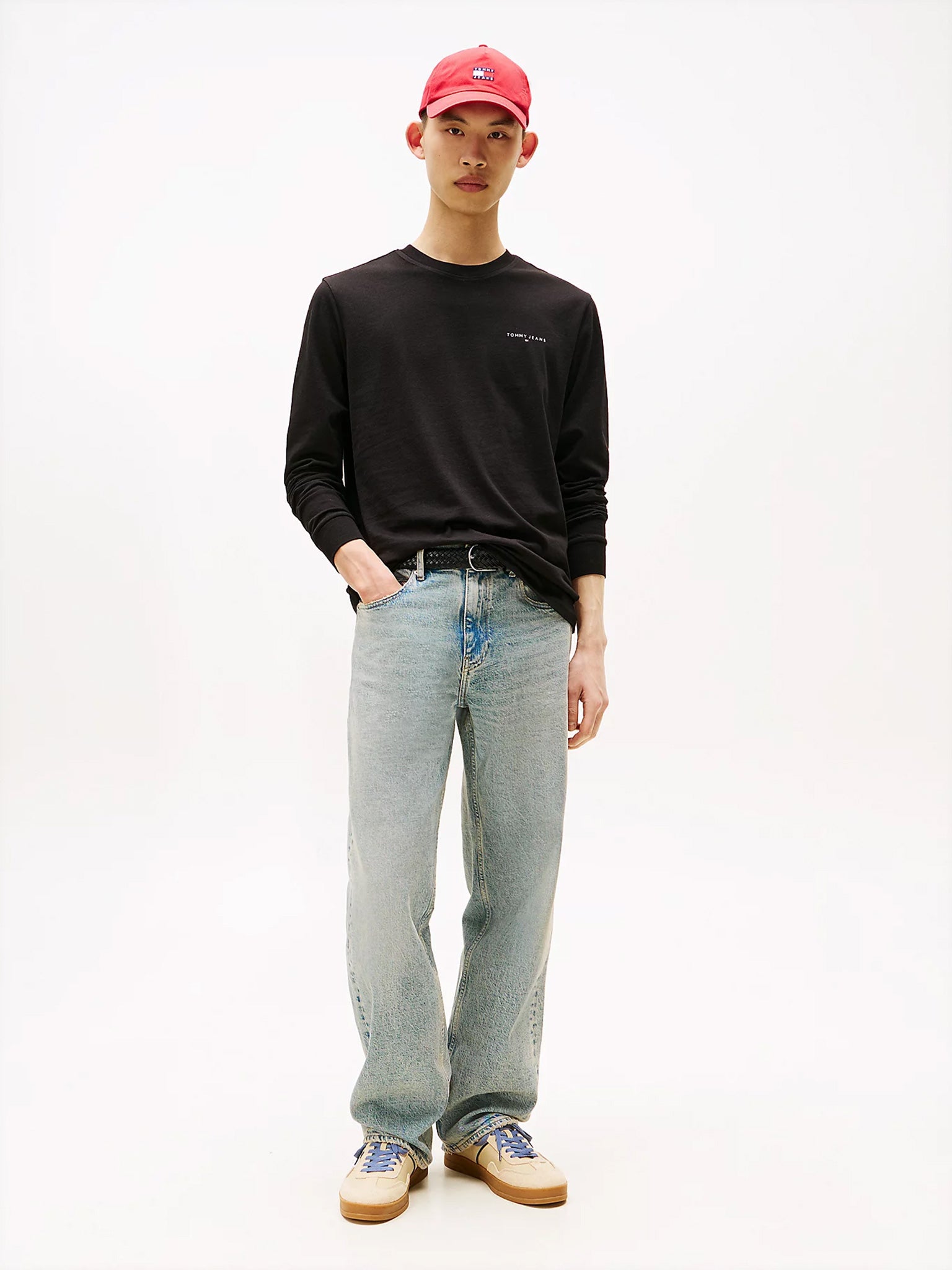 Ανδρική μπλούζα μακό TJM SLIM CHEST LINEAR LS TEE EXT DM0DM21594BDS | DM0DM21594BDS
