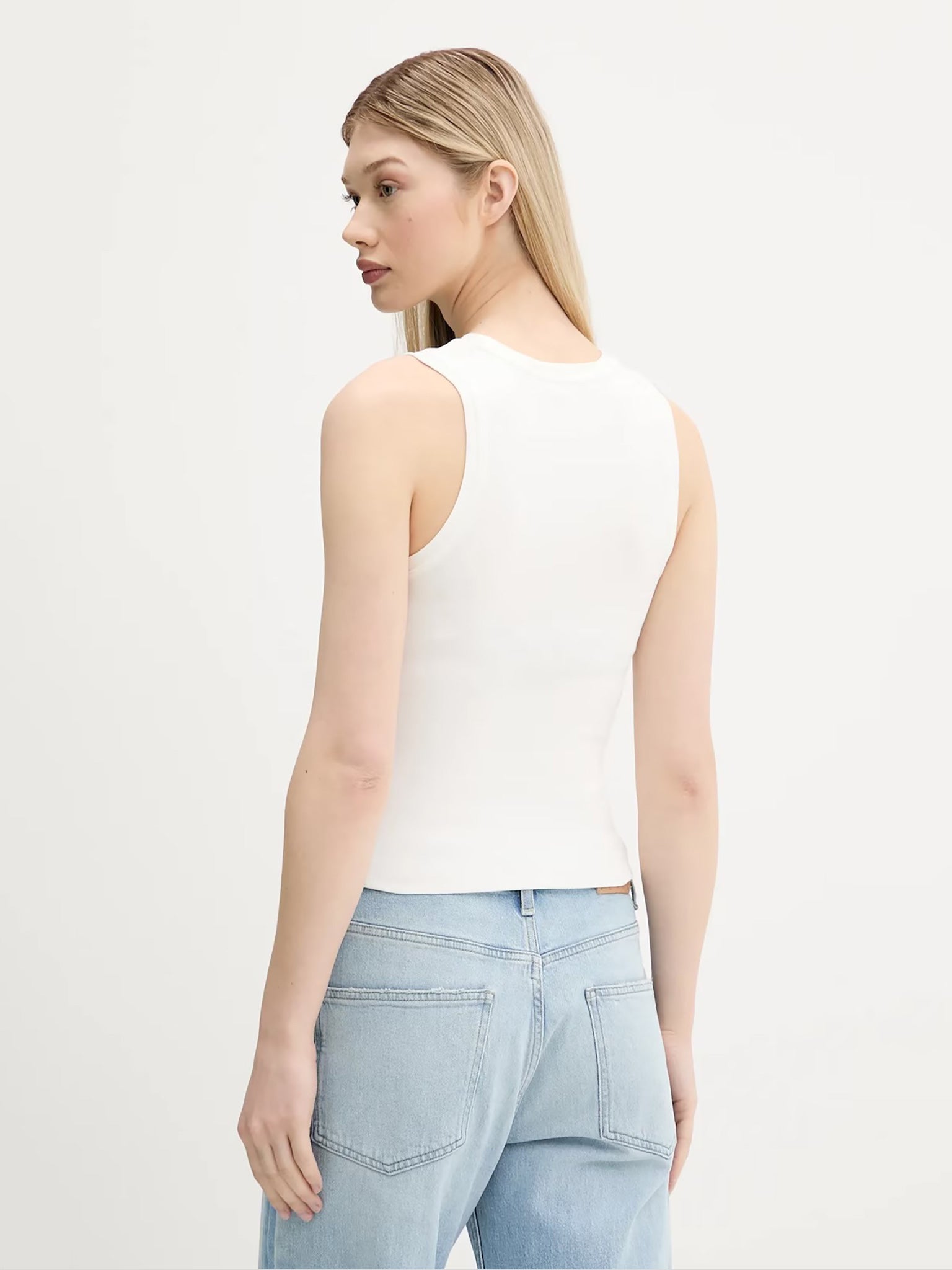 Γυναικεία μπλούζα αμάνικη TJW SLIM SH BADGE TANK DW0DW20896YBL | DW0DW20896YBL
