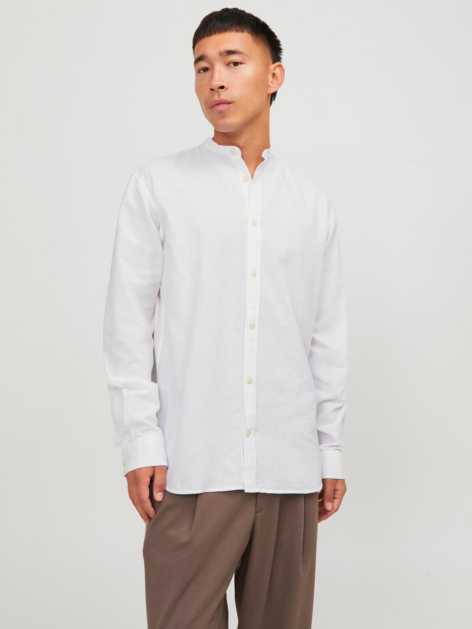 Ανδρικό πουκάμισο λινό JJESUMMER BAND LINEN BLEND SHIRT LS SN 12248385 | 12248385