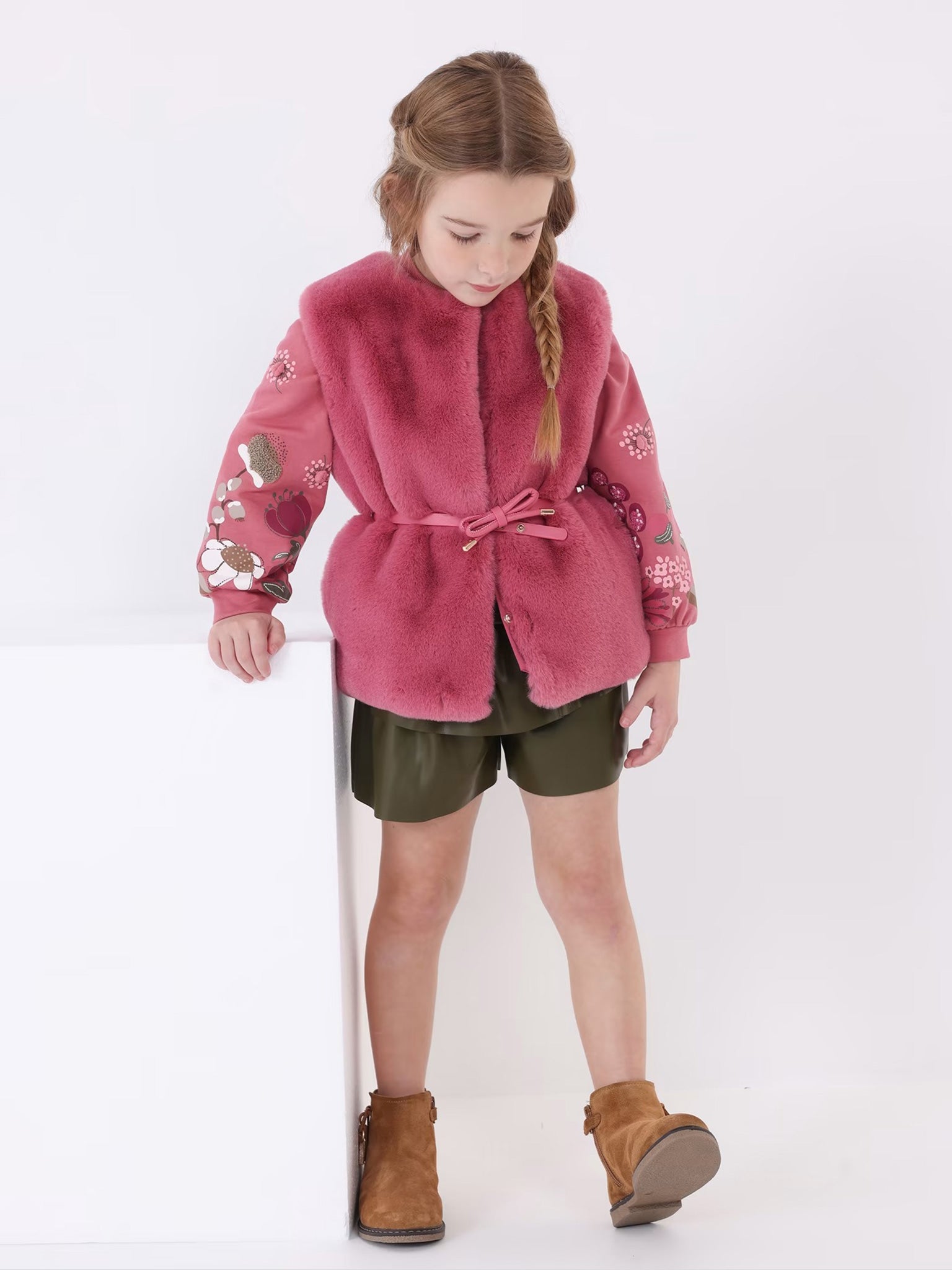Παιδικό γιλέκο γούνινο με ζώνη | 13-04315-029