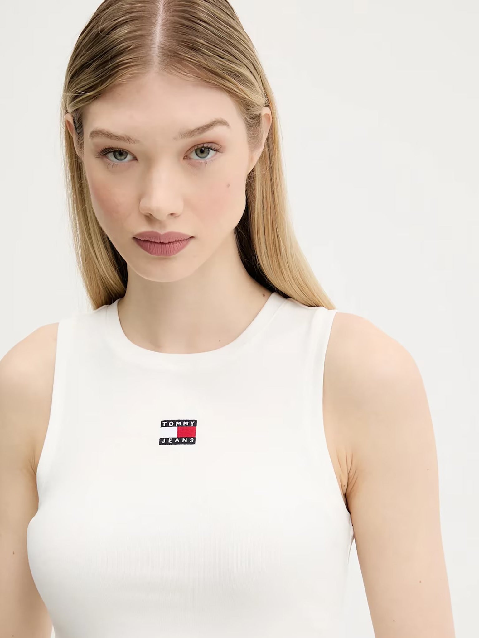 Γυναικεία μπλούζα αμάνικη TJW SLIM SH BADGE TANK DW0DW20896YBL | DW0DW20896YBL