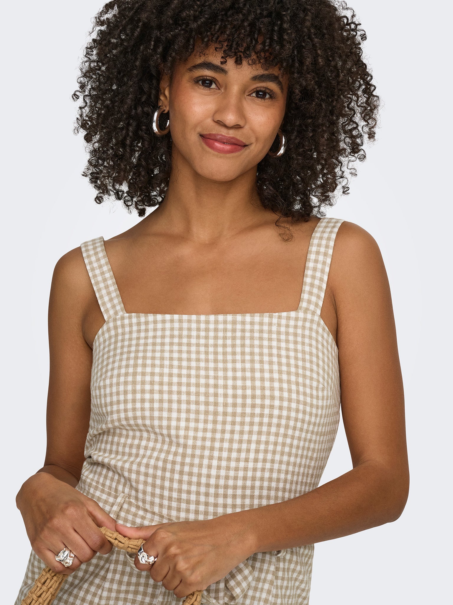 Γυναικεία ολόσωμη φόρμα καρό ONLSIESTA LINEN BL BELT JUMPSUIT 15370393 | 15370393