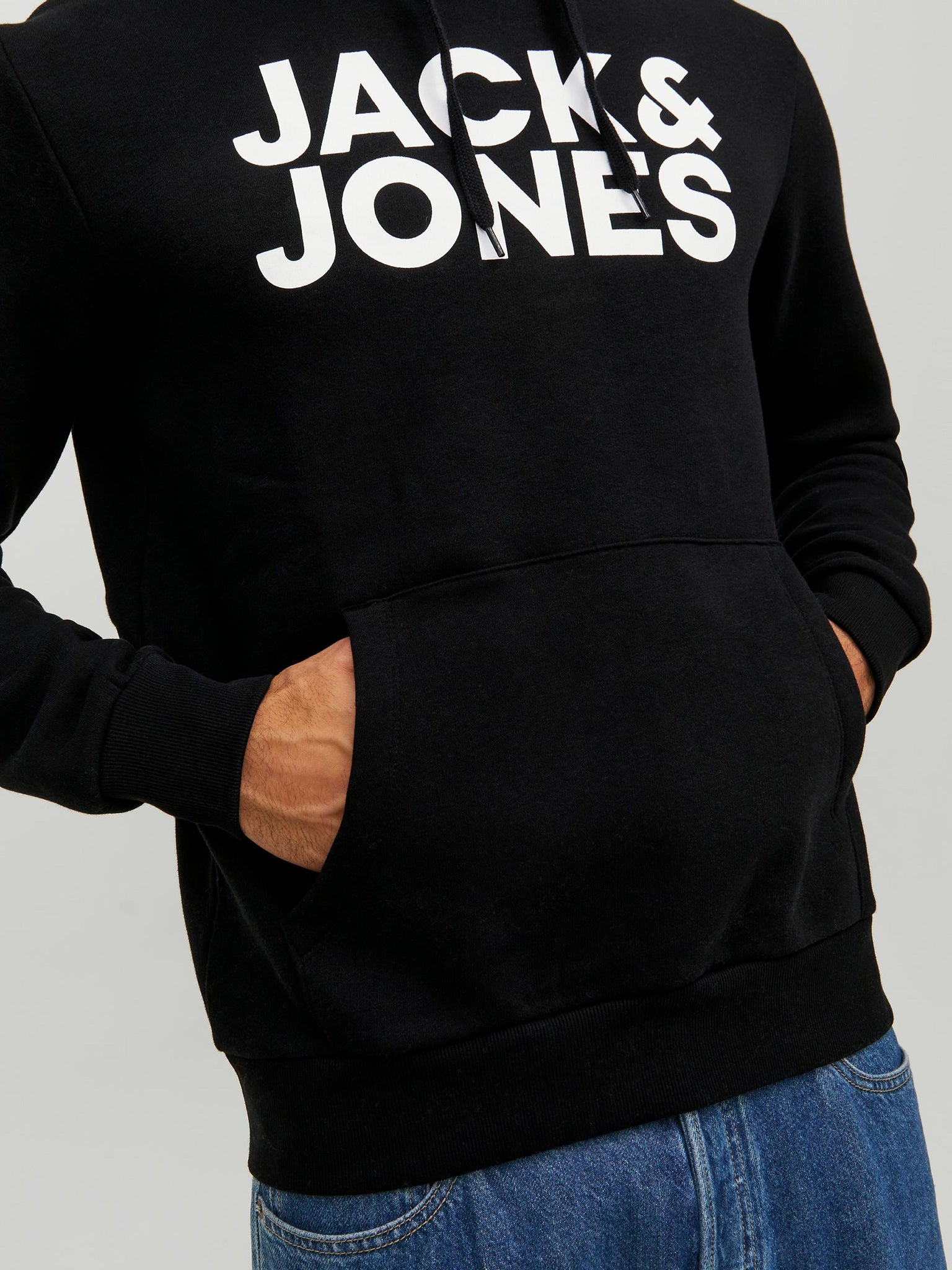 Ανδρικό φούτερ με τύπωμα JJECORP LOGO SWEAT HOOD NOOS black reg/large print 12152840 | 12152840