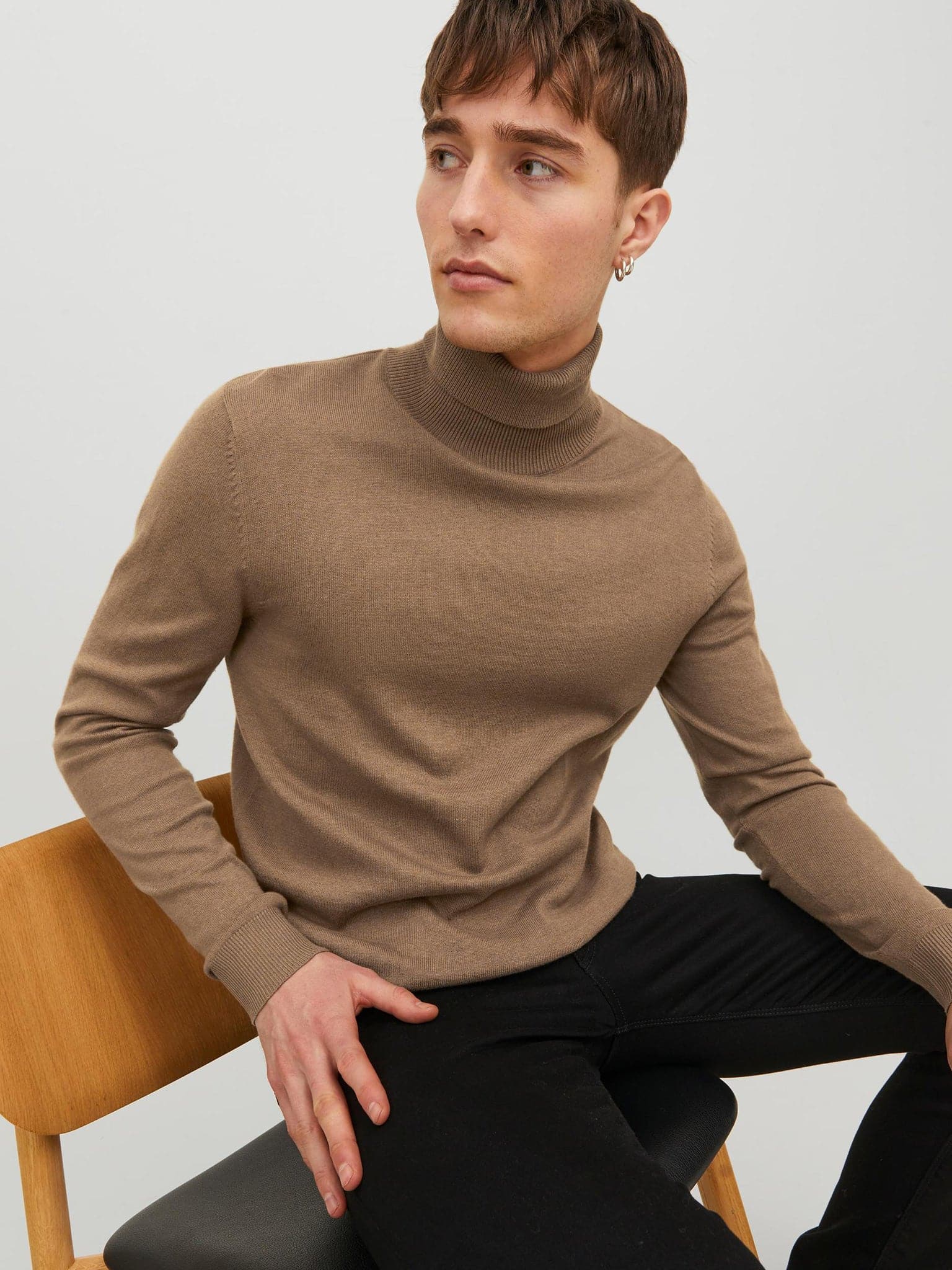 Ανδρική μπλούζα ζιβάγκο JJEEMIL KNIT ROLL NECK NOOS 12157417 | 12157417