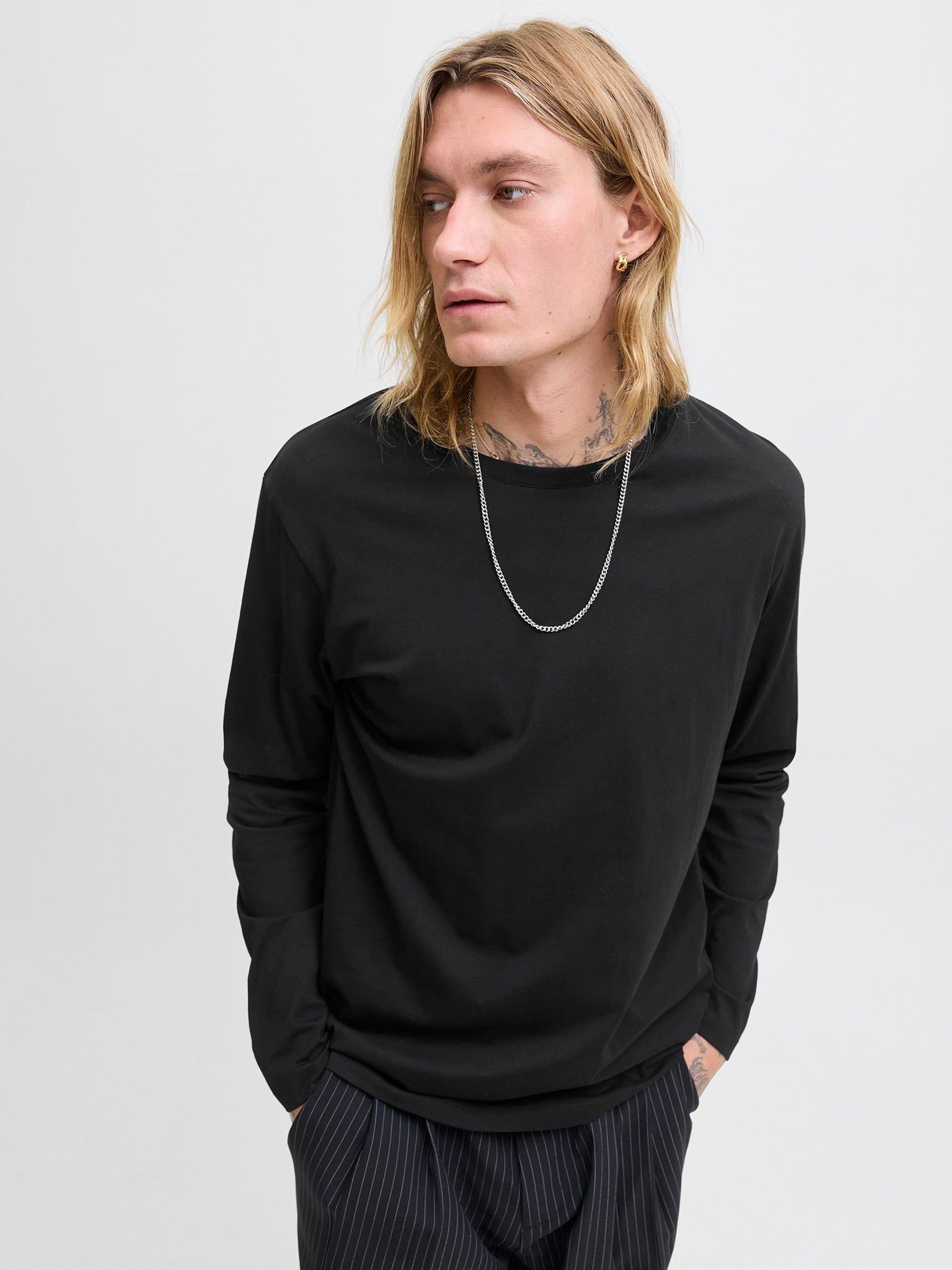 Ανδρική μπλούζα JJEORGANIC BASIC TEE LS O-NECK NOOS 12279538 | 12279538
