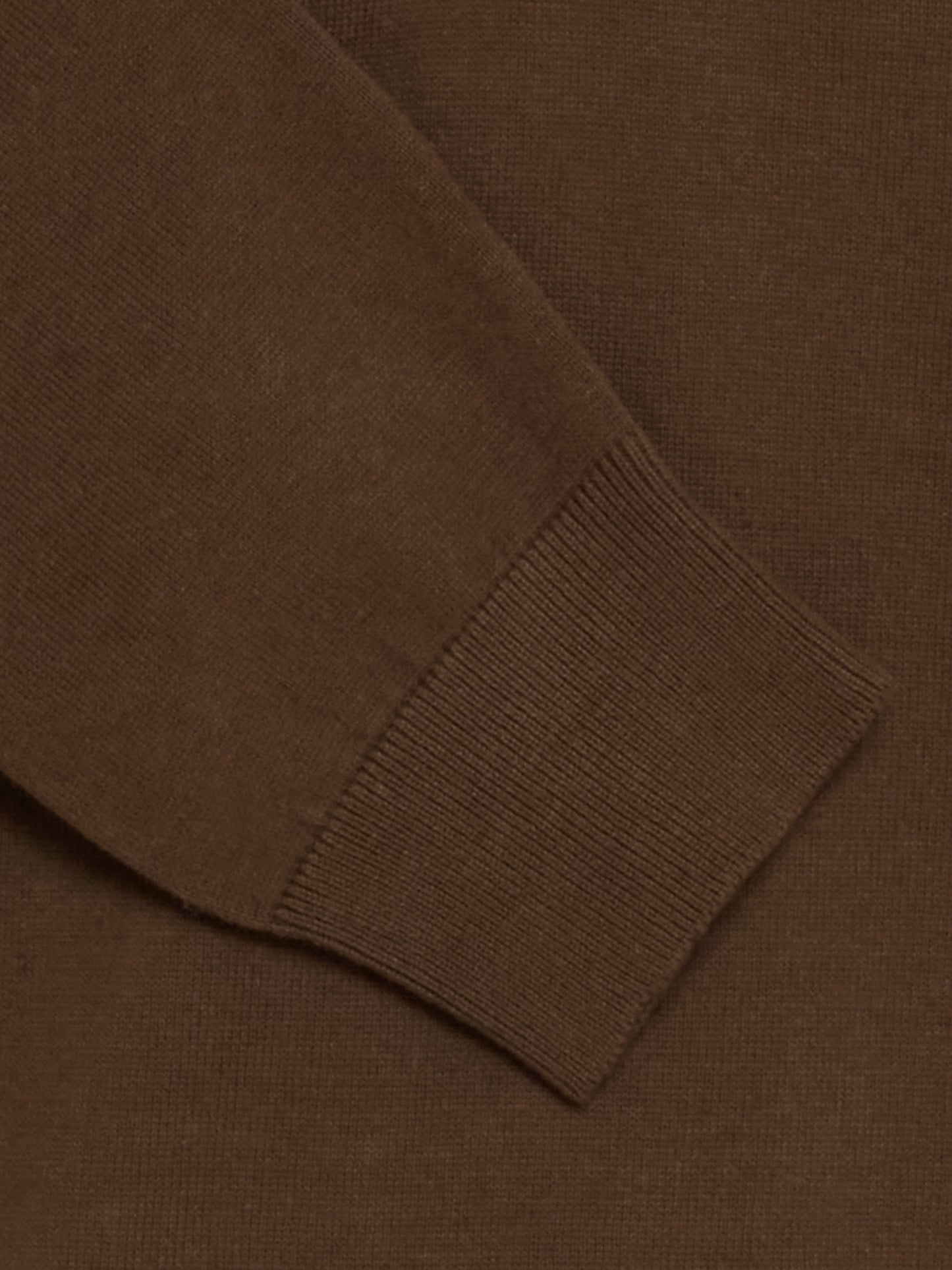 10256915-172_3.jpg