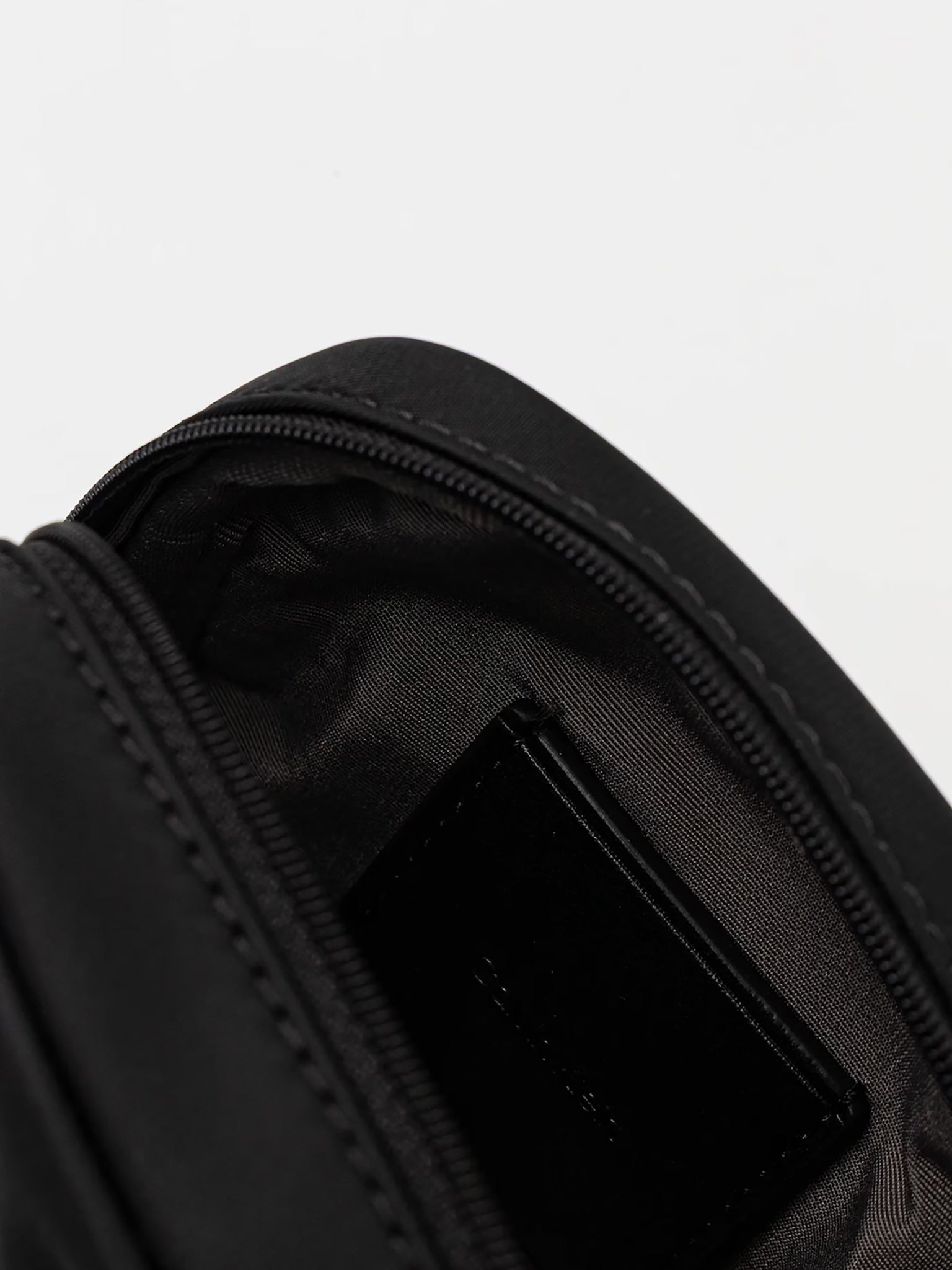 Τσαντάκι reporter SLEEK SLIM REPORTER LV04D3233GUB1 | LV04D3233GUB1