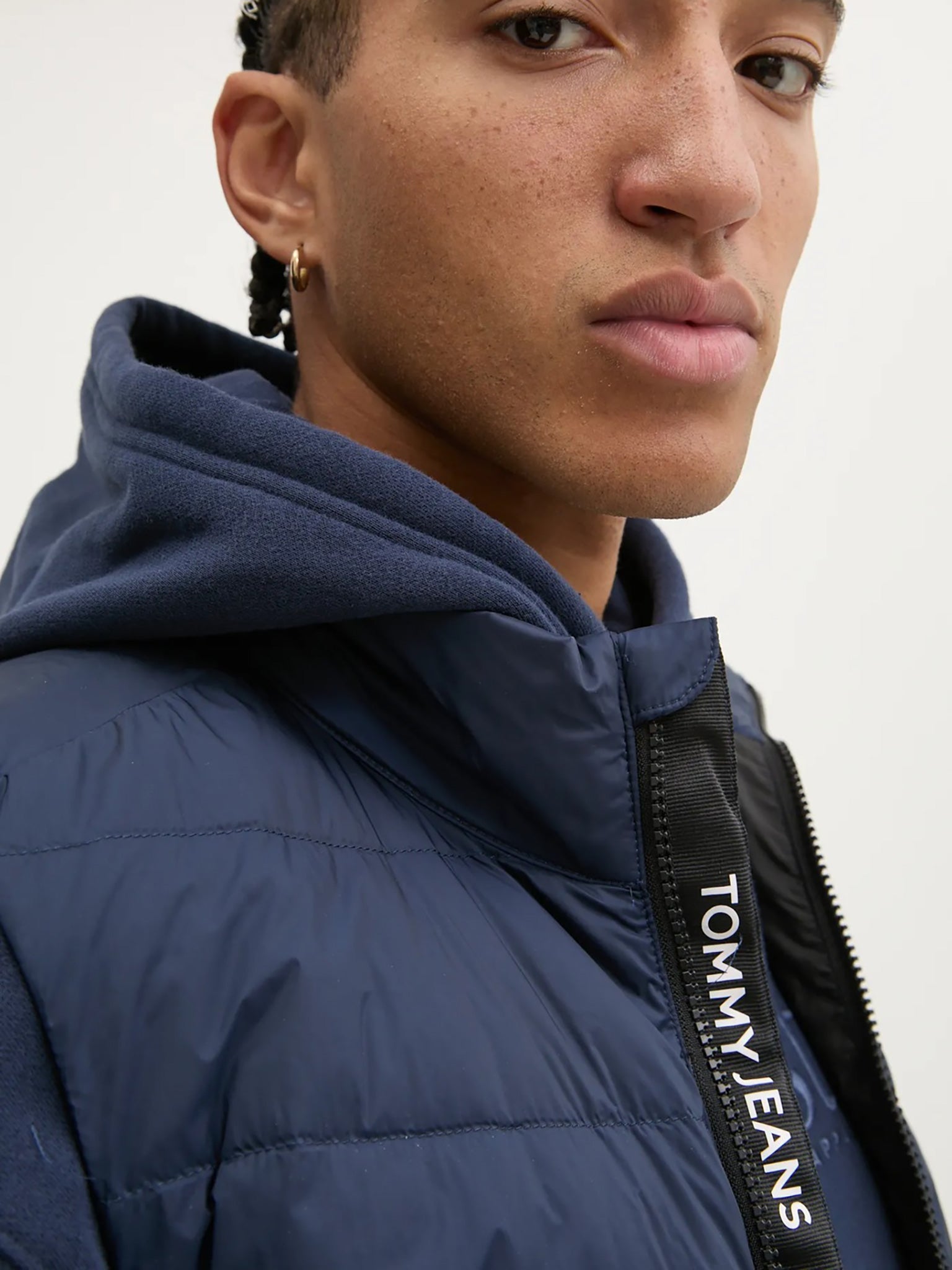 Ανδρικό γιλέκο TJM LT DOWN VEST EXT DM0DM20663C1G | DM0DM20663C1G