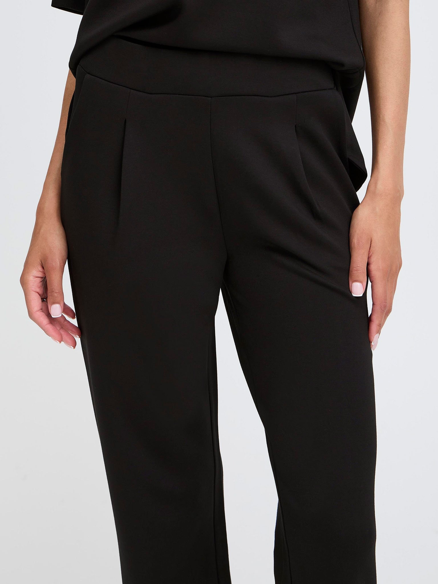 Γυναικείο παντελόνι αστραγάλου  BYPUSTI PLEAT PANTS 20818058 | 20818058