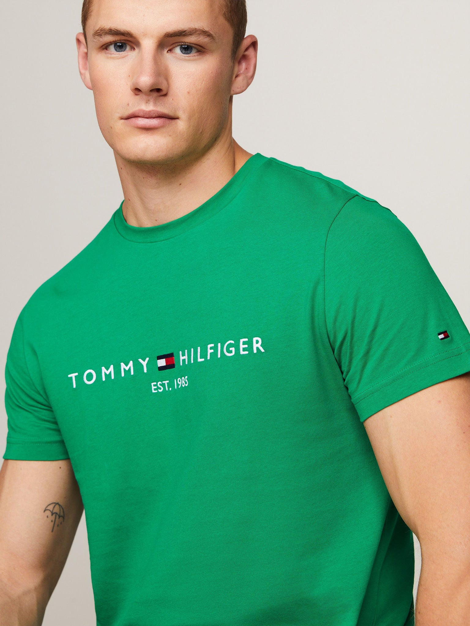 Ανδρικό t-shirt slim fit TOMMY LOGO TEE MW0MW11797L4B | MW0MW11797L4B