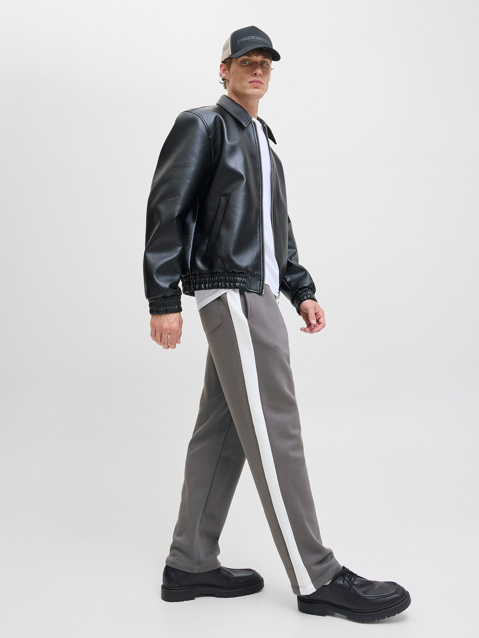 Ανδρικό παντελόνι φόρμας JPSTKARL CASPAR SWEAT PANTS 12280932 | 12280932