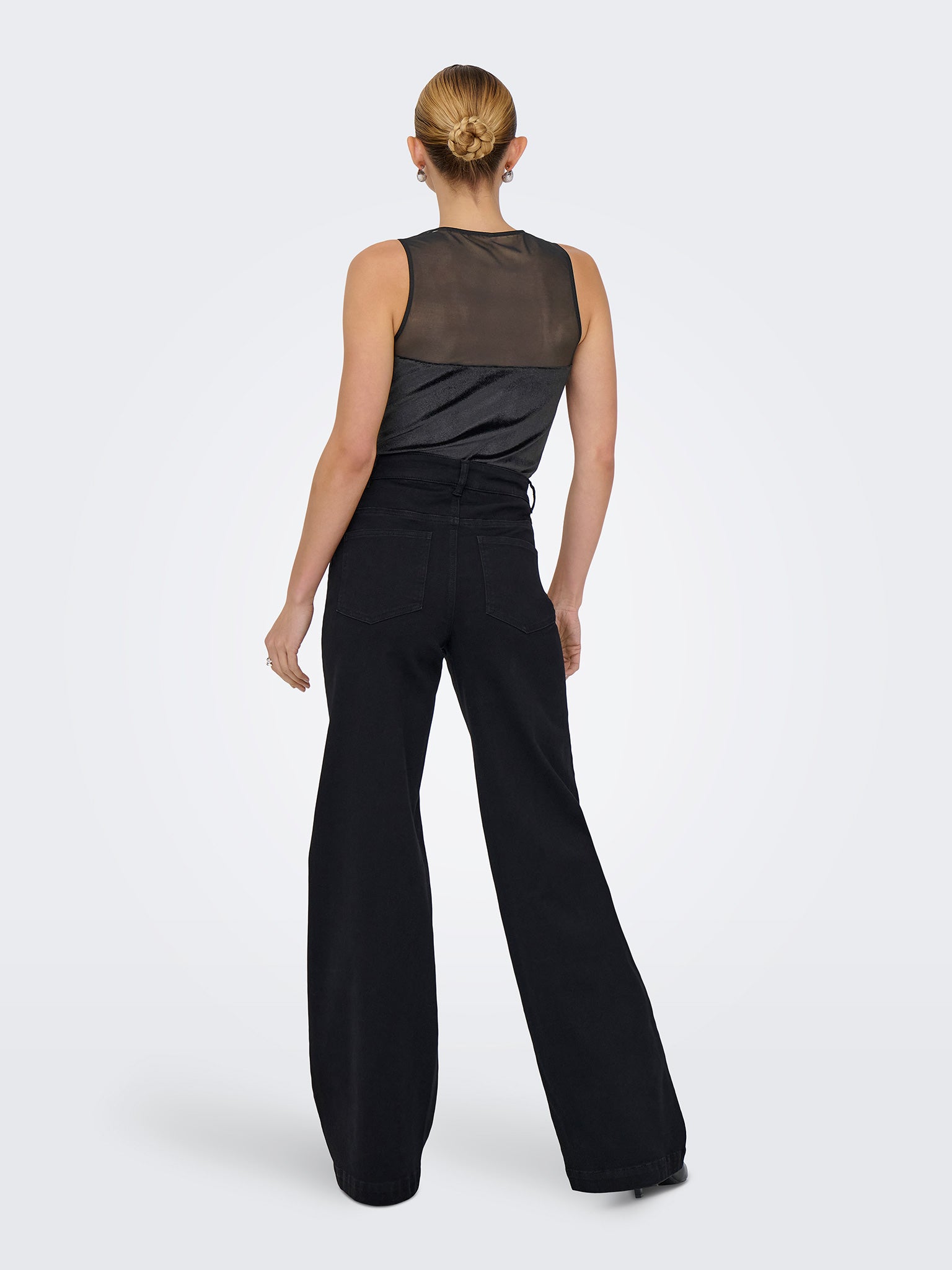 Γυναικείο top κορμάκι ONLOTHILIA GLITTER VELVET BODY 15358346 | 15358346