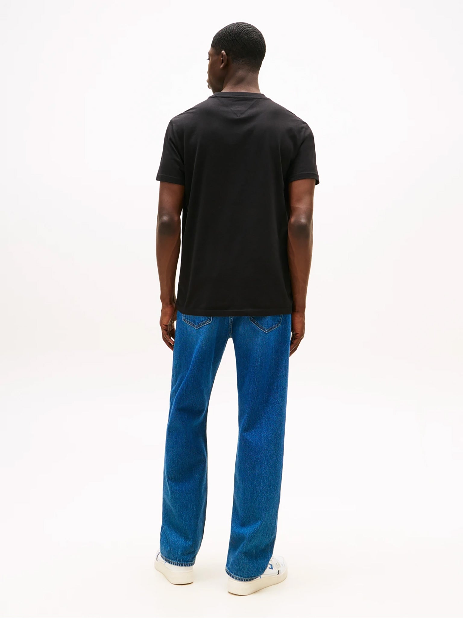 Ανδρικό t-shirt TJM SLIM LINEAR CHEST TEE EXT DM0DM21780BDS | DM0DM21780BDS