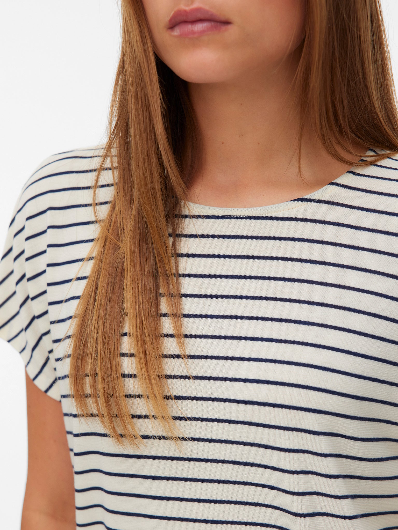 Γυναικεία μπλούζα ριγέ VMHOLLI CAP SLEEVE O-NECK TOP JRS 10339728 | 10339728