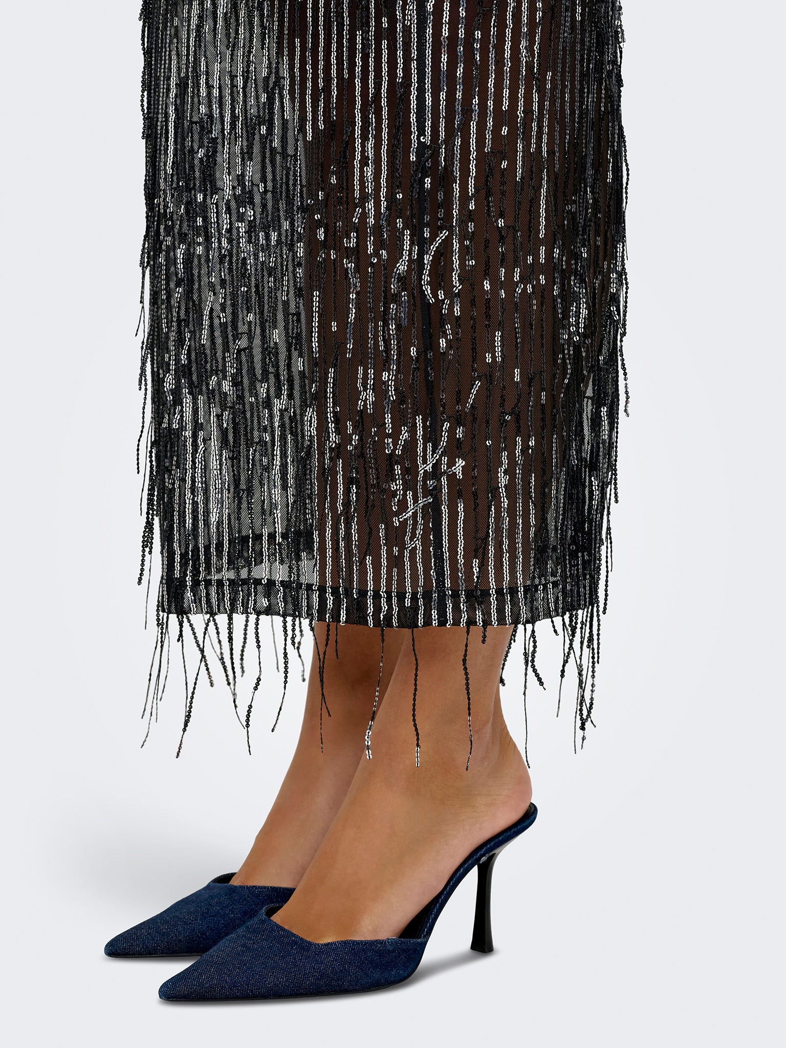 Γυναικεία φούστα με κρόσσια παγιέτας ONLSPACY HW LONG SEQUINS SKIRT 15359937 | 15359937