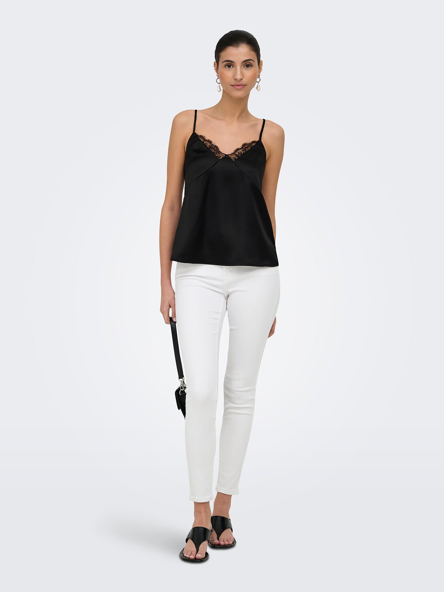 Γυναικείο top με δαντέλα ONLFARAYA STRAP LACE SATIN TOP 15380254 | 15380254