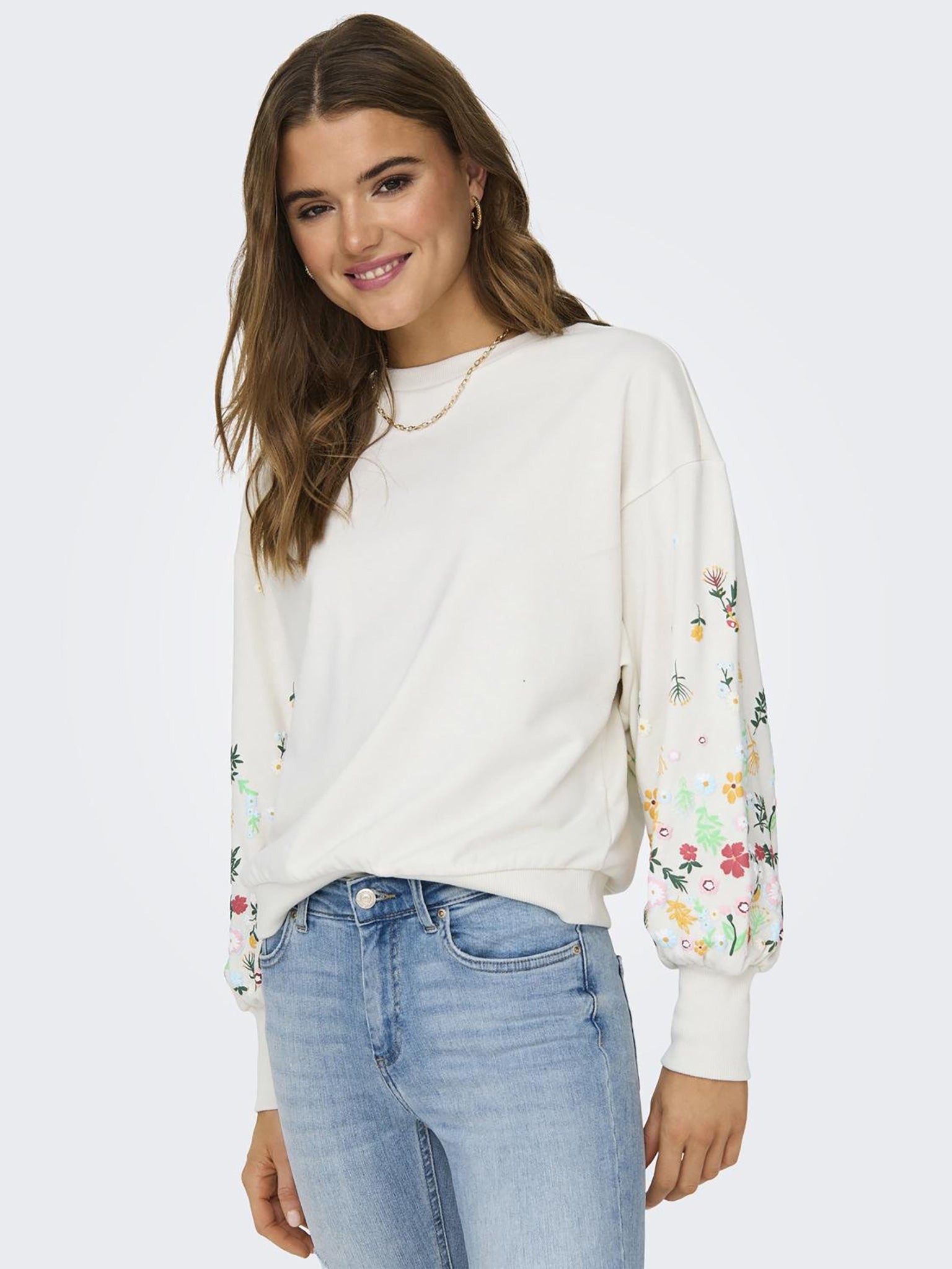 Γυναικεία μπλούζα φούτερ ONLBROOKE L/S O-NECK FLOWER SWT NOOS 15216364 | 15216364