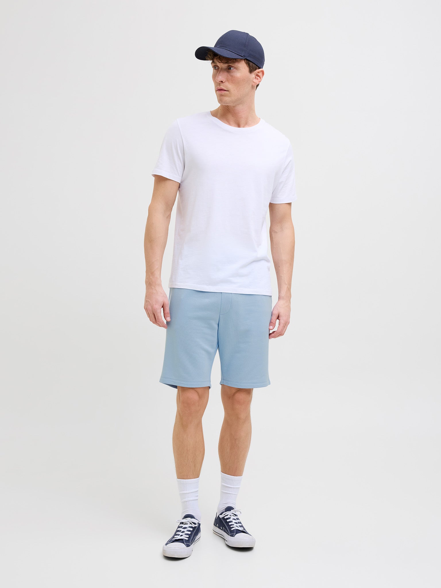 Ανδρική βερμούδα φούτερ JPSTGORDON BRADLEY SWEAT SHORTS MID NOOS 12249285 | 12249285