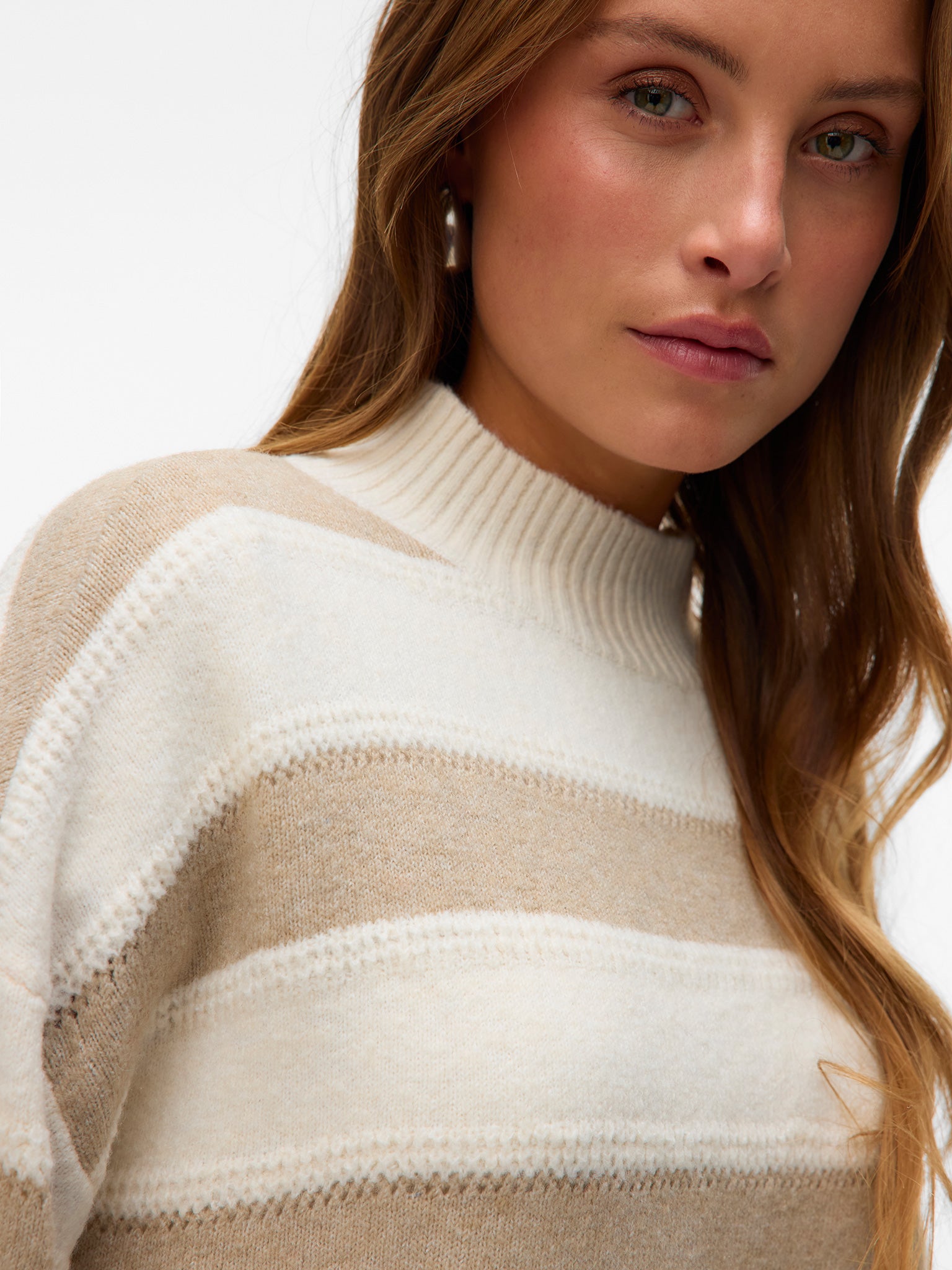 Γυναικεία μπλούζα πλεκτή VMINEZ LS HIGHNECK SHORT PULLOVER 10331538 | 10331538