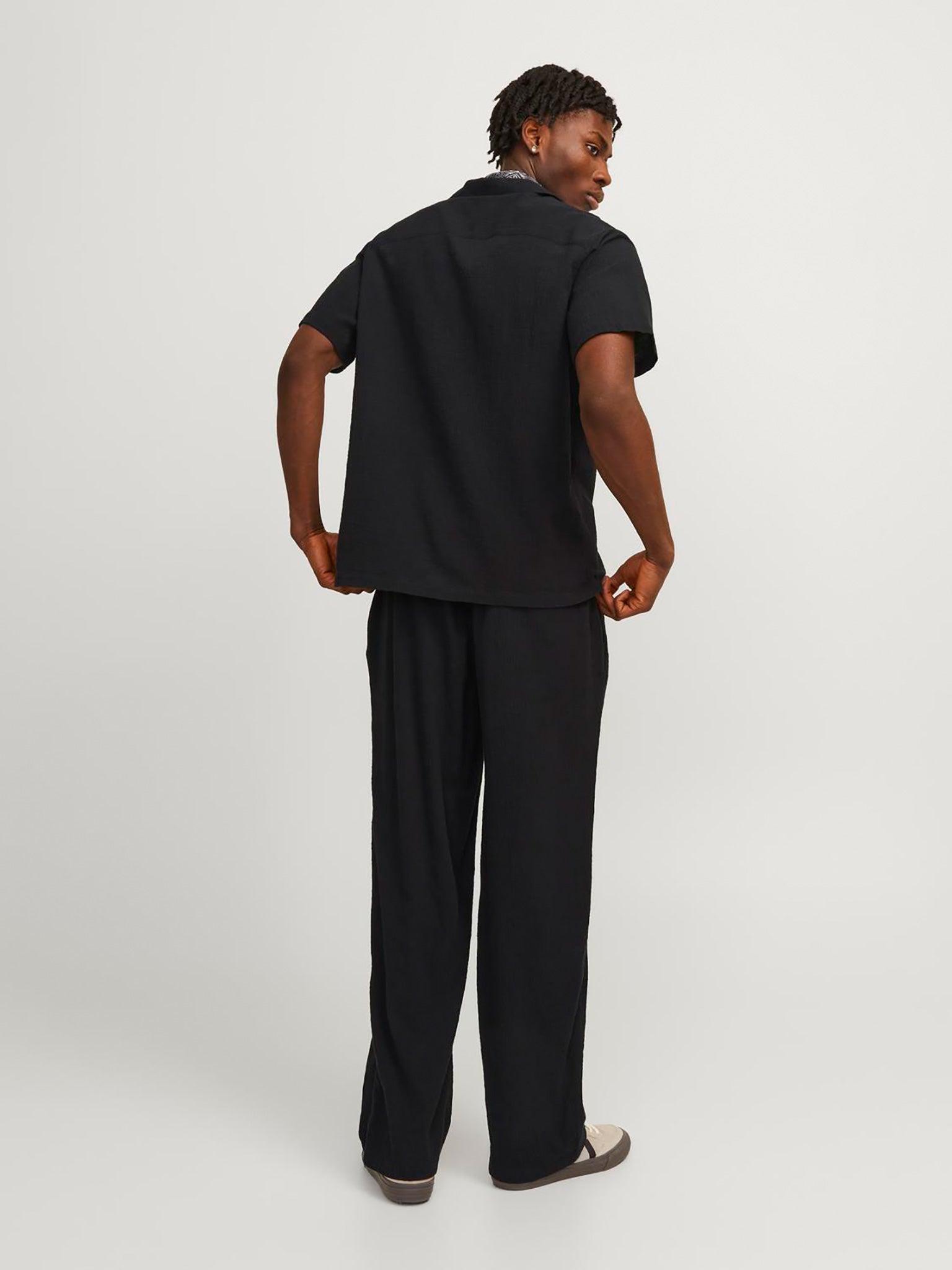 Ανδρικό πουκάμισο γκοφρέ JORLUKE CRINKLE RESORT SHIRT 12255781 | 12255781