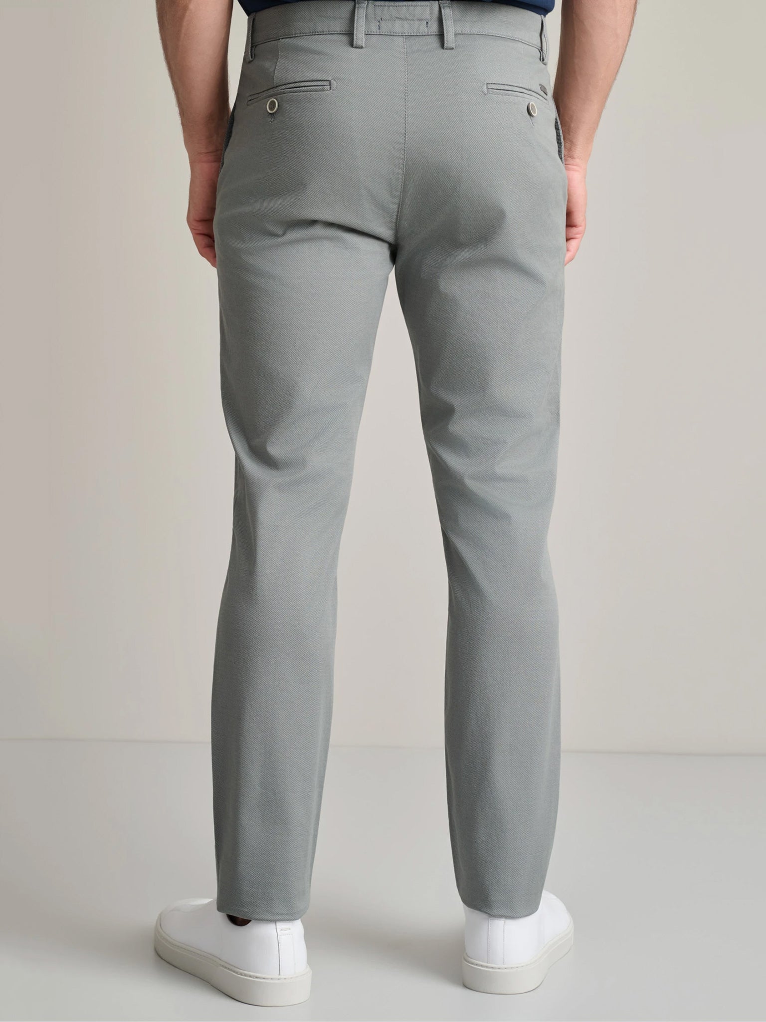Ανδρικό παντελόνι chinos frost grey 24AG.1003MFA/220 | 24AG.1003MFA/220
