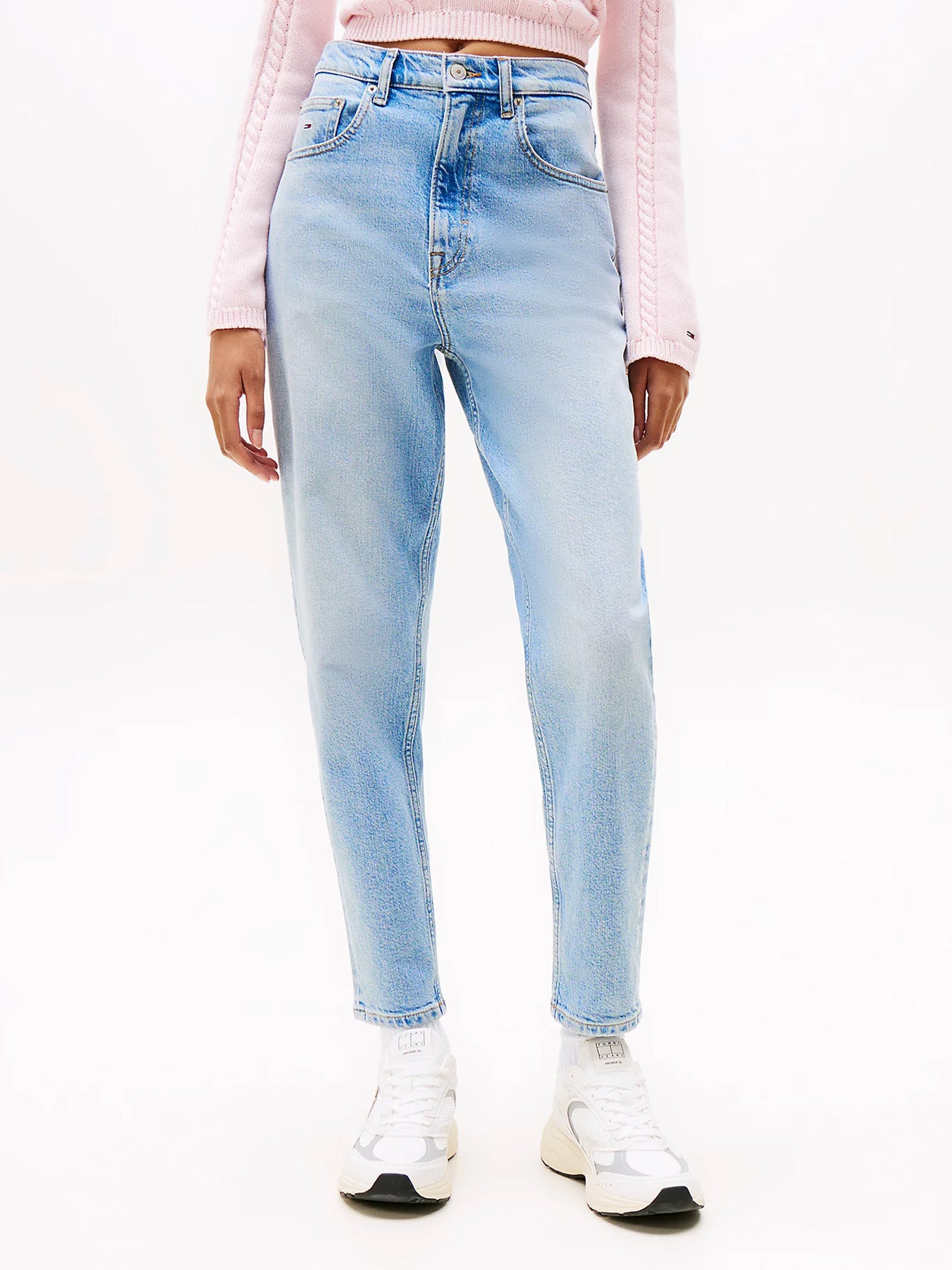 Γυναικείο παντελόνι τζιν MOM JEAN UH TPR BI0112 DW0DW200411AB | DW0DW200411AB