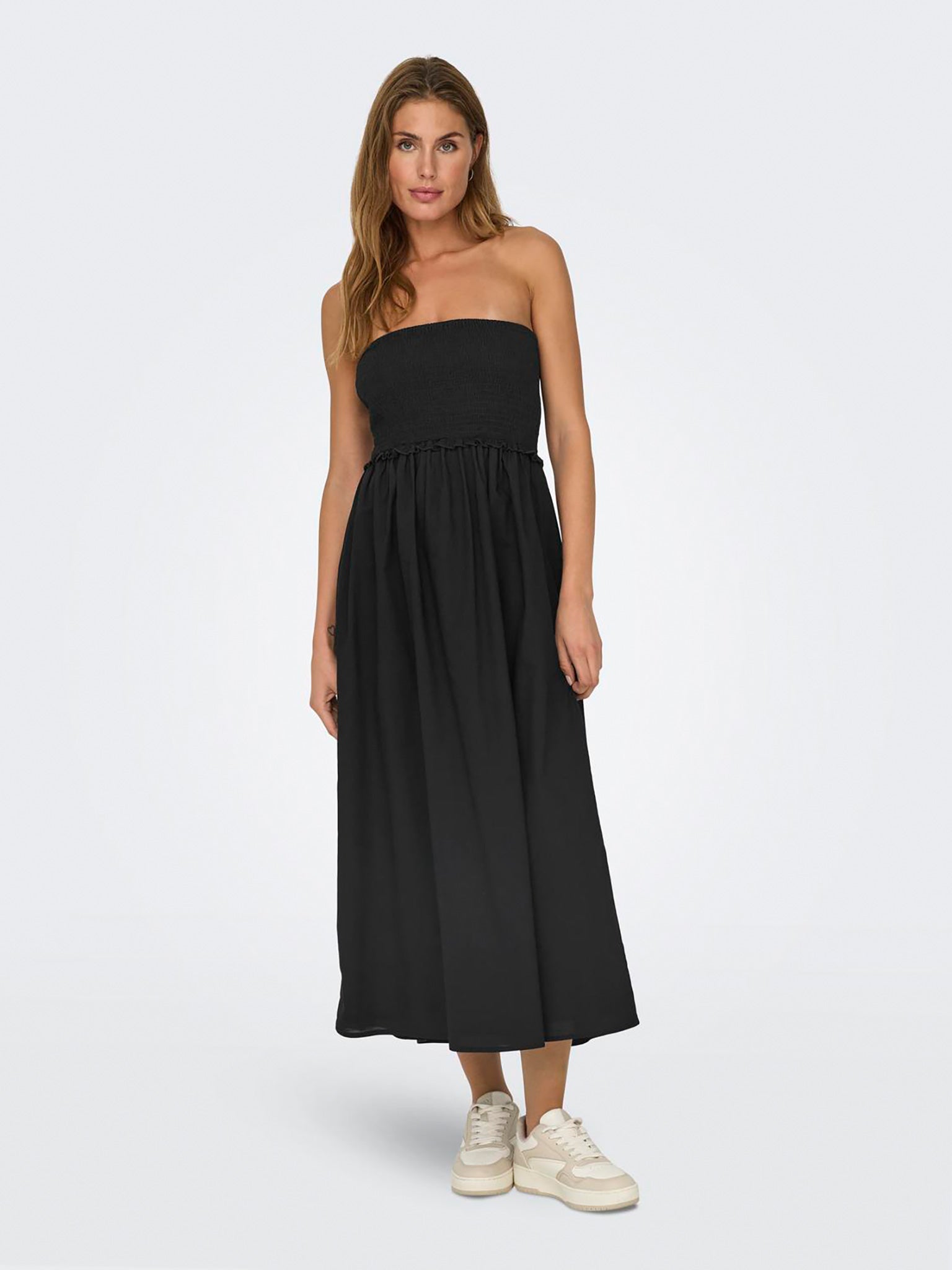 Γυναικείο φόρεμα ONLCLAUDIA SMOCK TUBE DRESS WVN 15343044 | 15343044