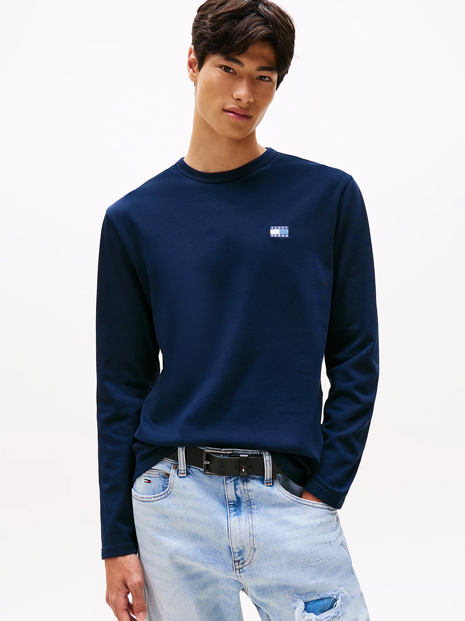 Ανδρική μπλούζα μακό TJM REG BADGE TEE LS DM0DM21974C1G | DM0DM21974C1G