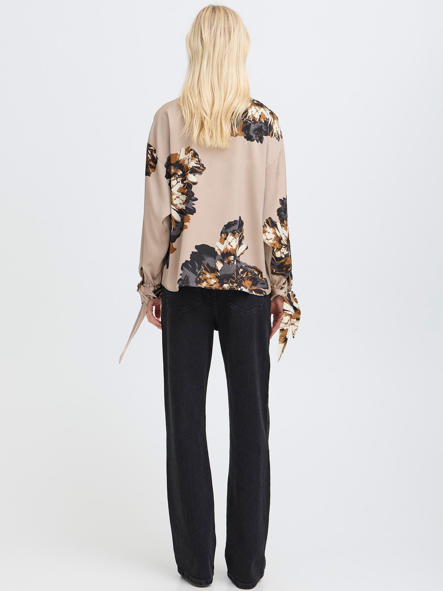 Γυναικεία μπλούζα με κουμπιά BYJANNIKE BOW SHIRT 20818132 | 20818132