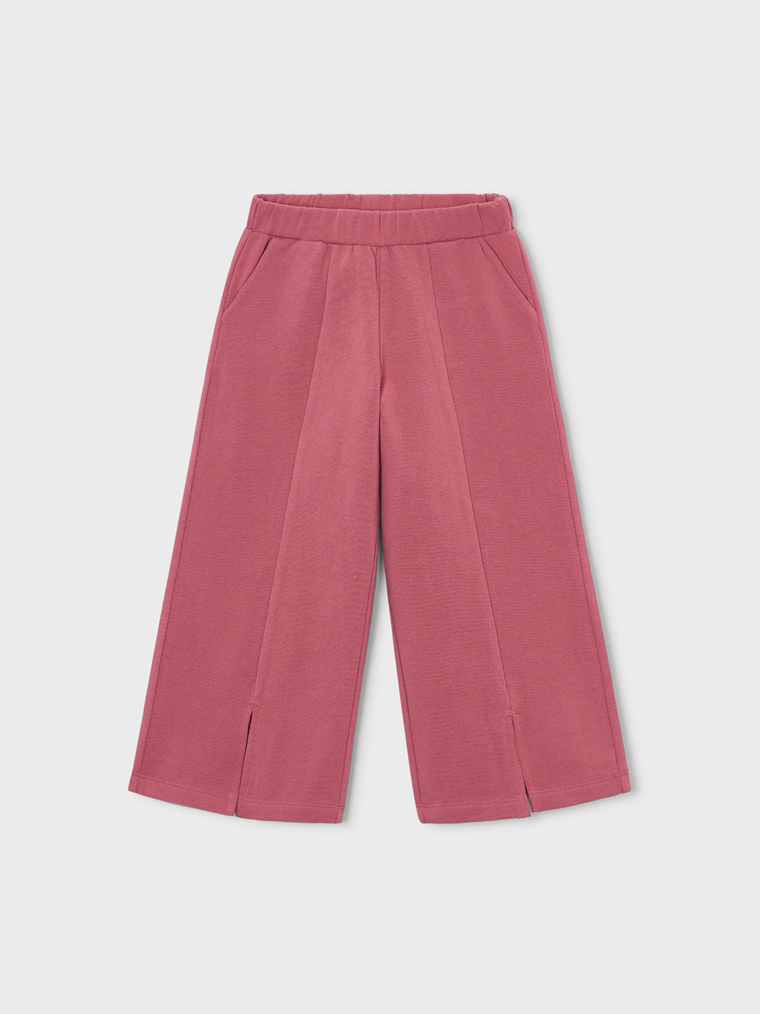 10261870-620_3.jpg